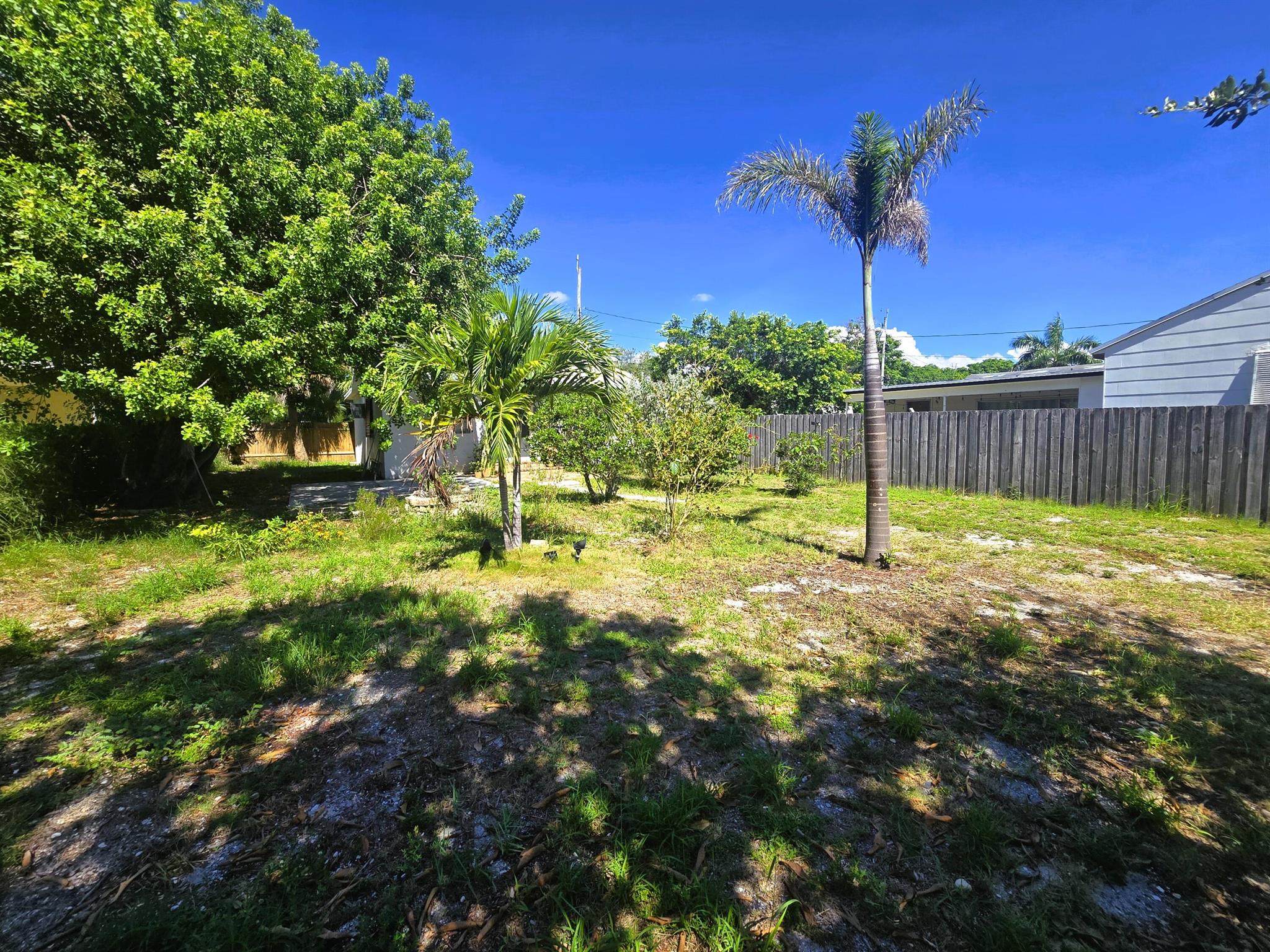 LAKE WORTH TOWN OF ADD 1 - Residential