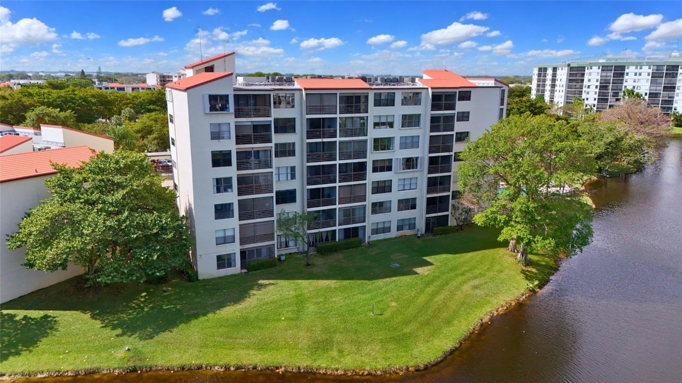 Cypress Bend - Residential