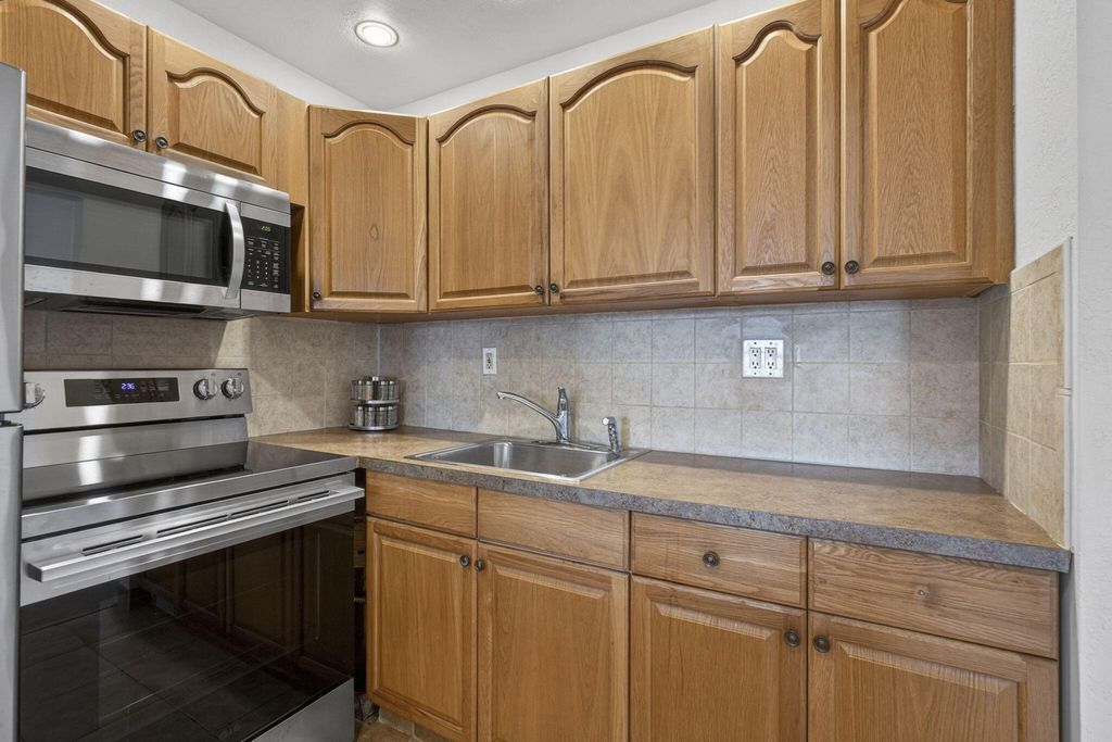 Photo of 181 Bedford, West Palm Beach, FL 33417 (MLS # B26043785)