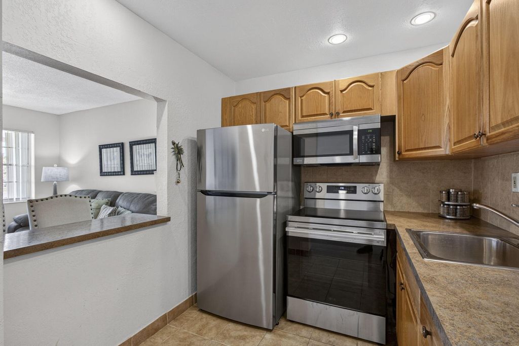 Photo of 181 Bedford, West Palm Beach, FL 33417 (MLS # B26043785)