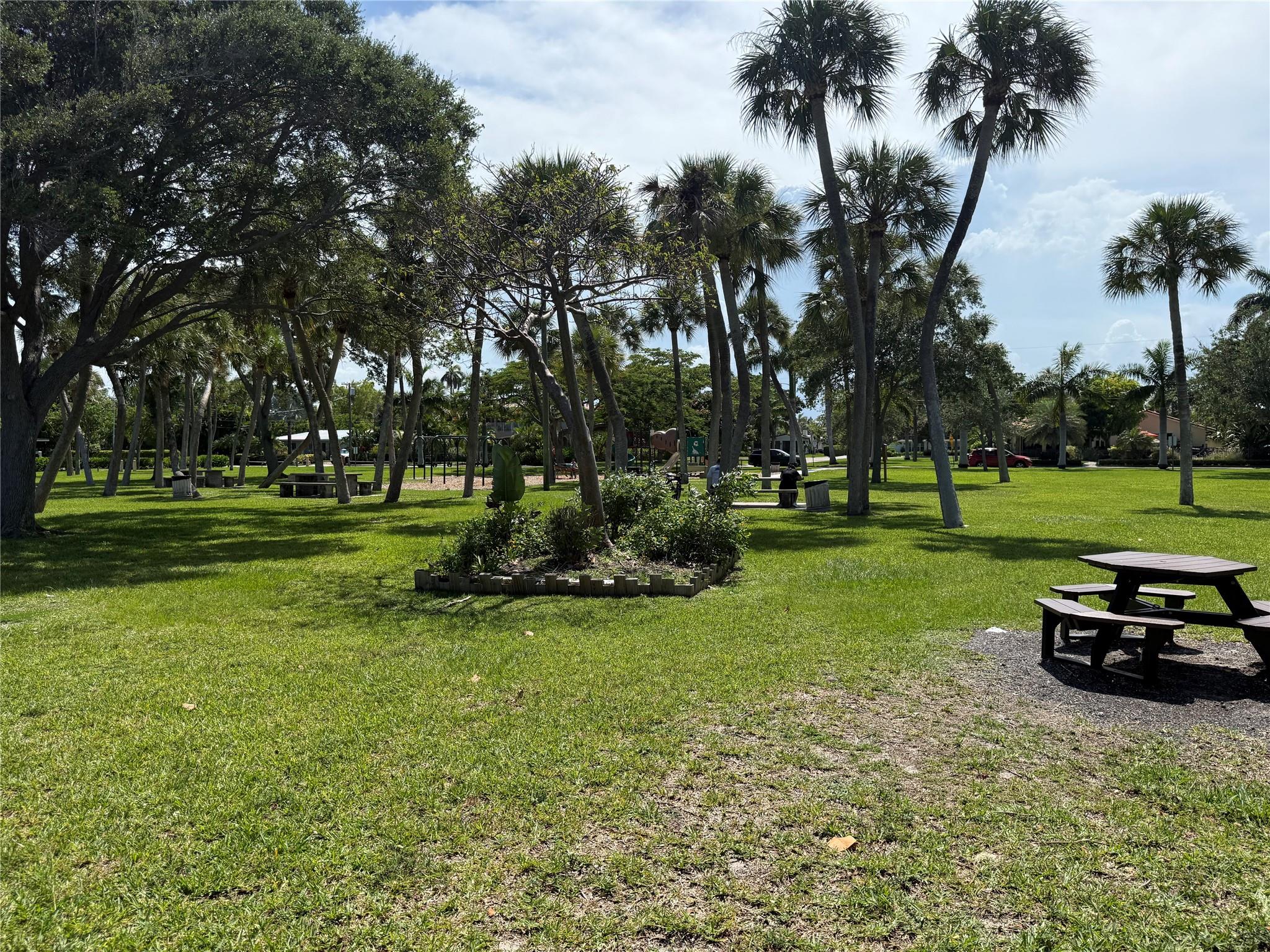 Lake Worth Add 01 - Residential Income
