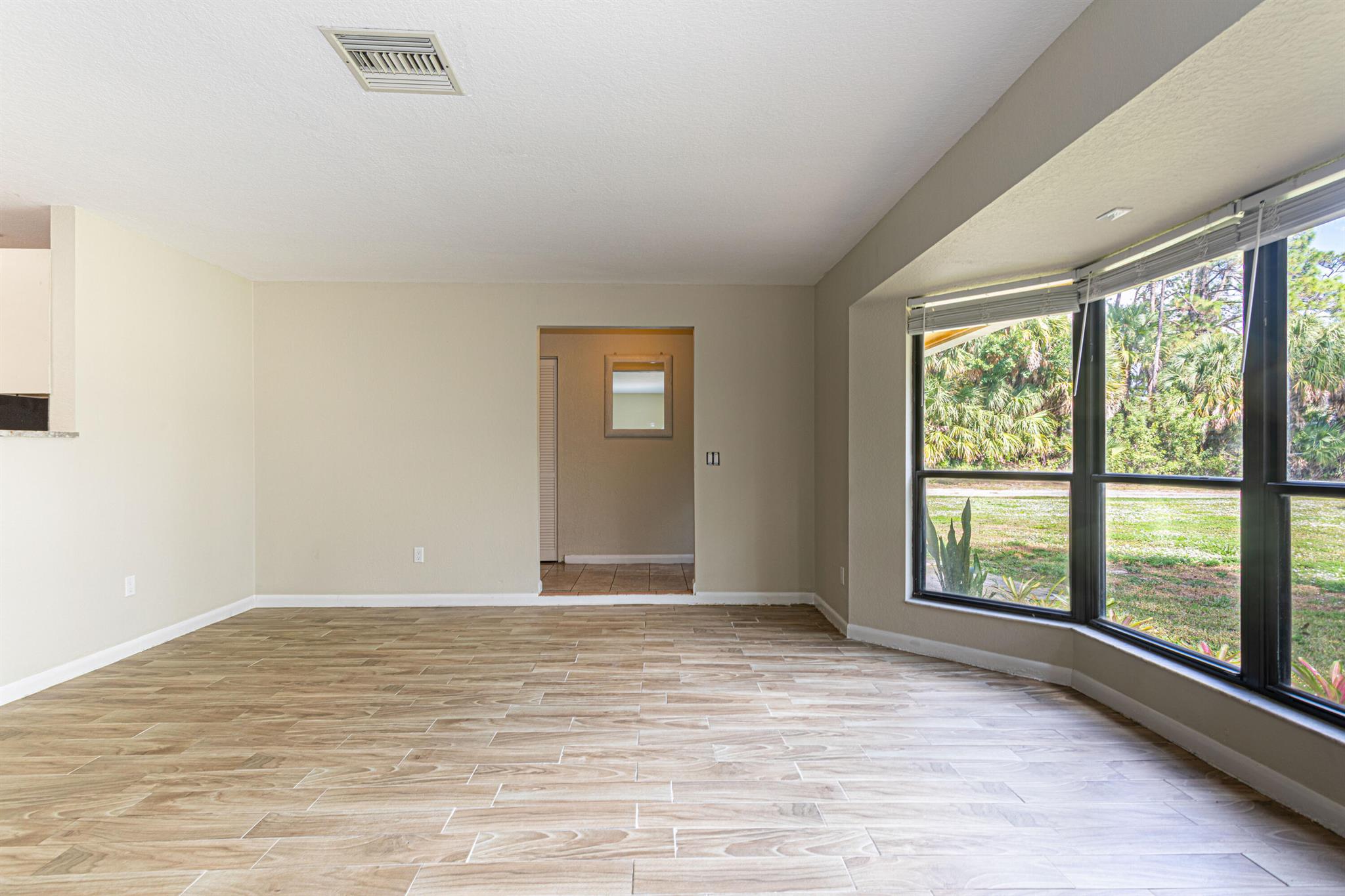 Palm Beach Farms Co 03 - Residential Lease