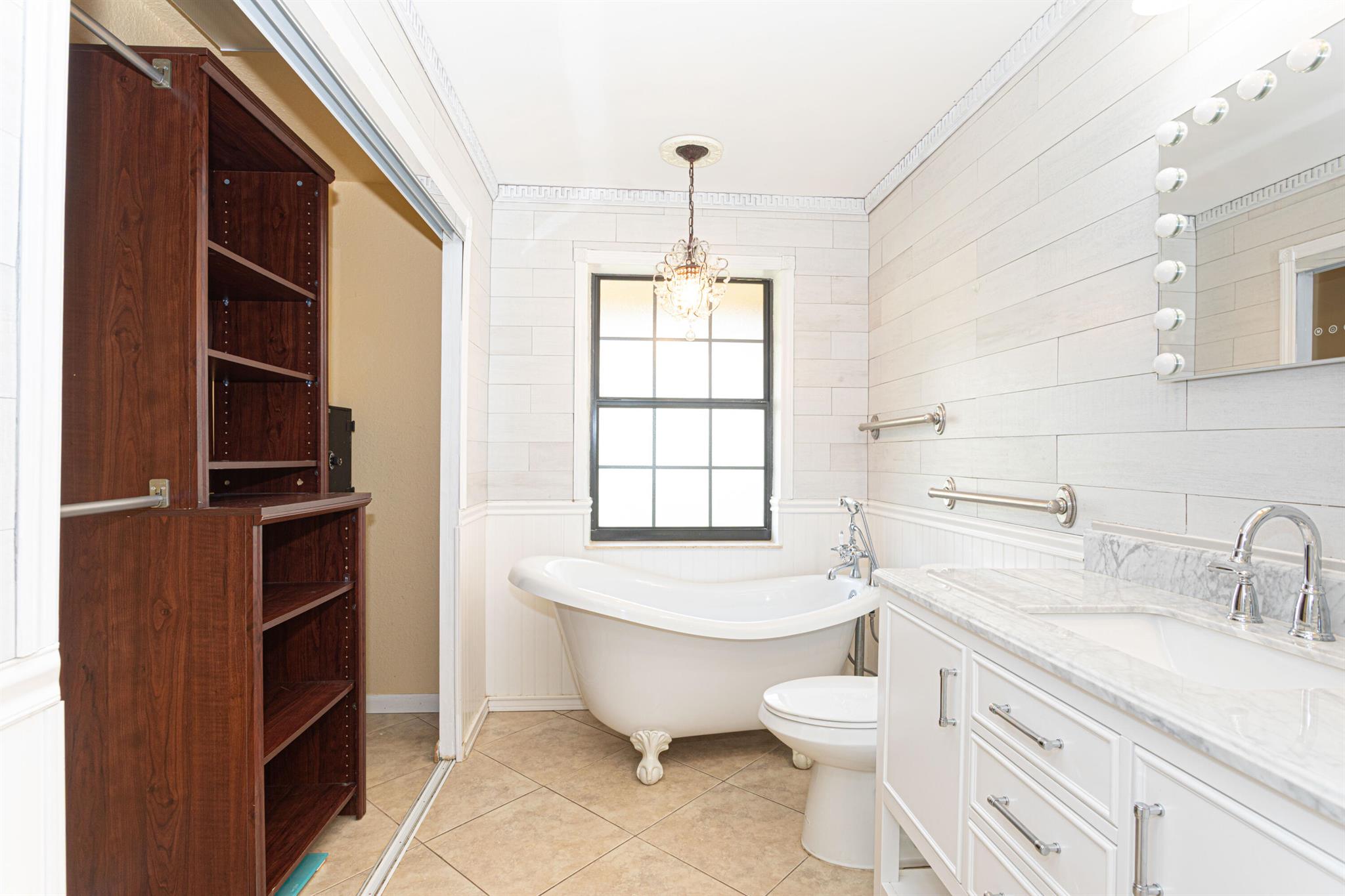 Palm Beach Farms Co 03 - Residential Lease