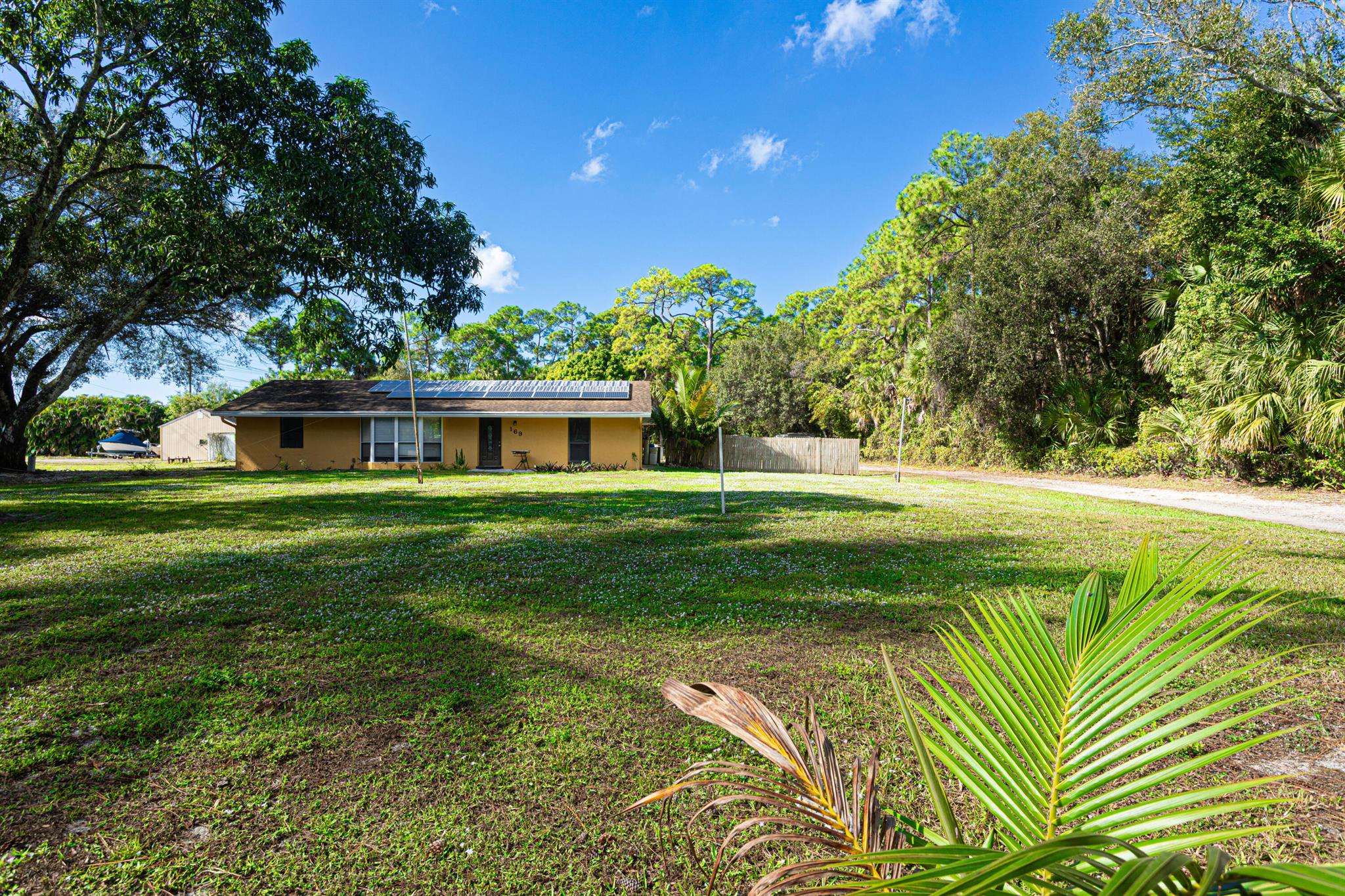 Palm Beach Farms Co 03 - Residential Lease