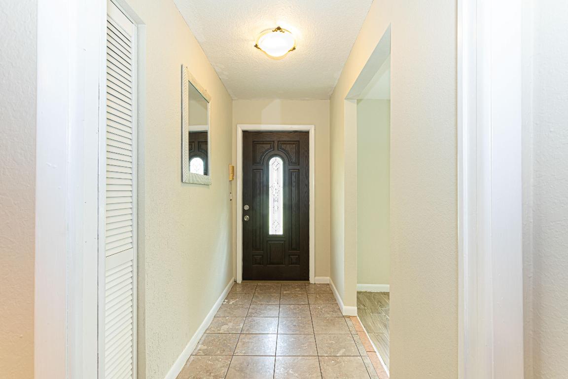 Palm Beach Farms Co 03 - Residential Lease