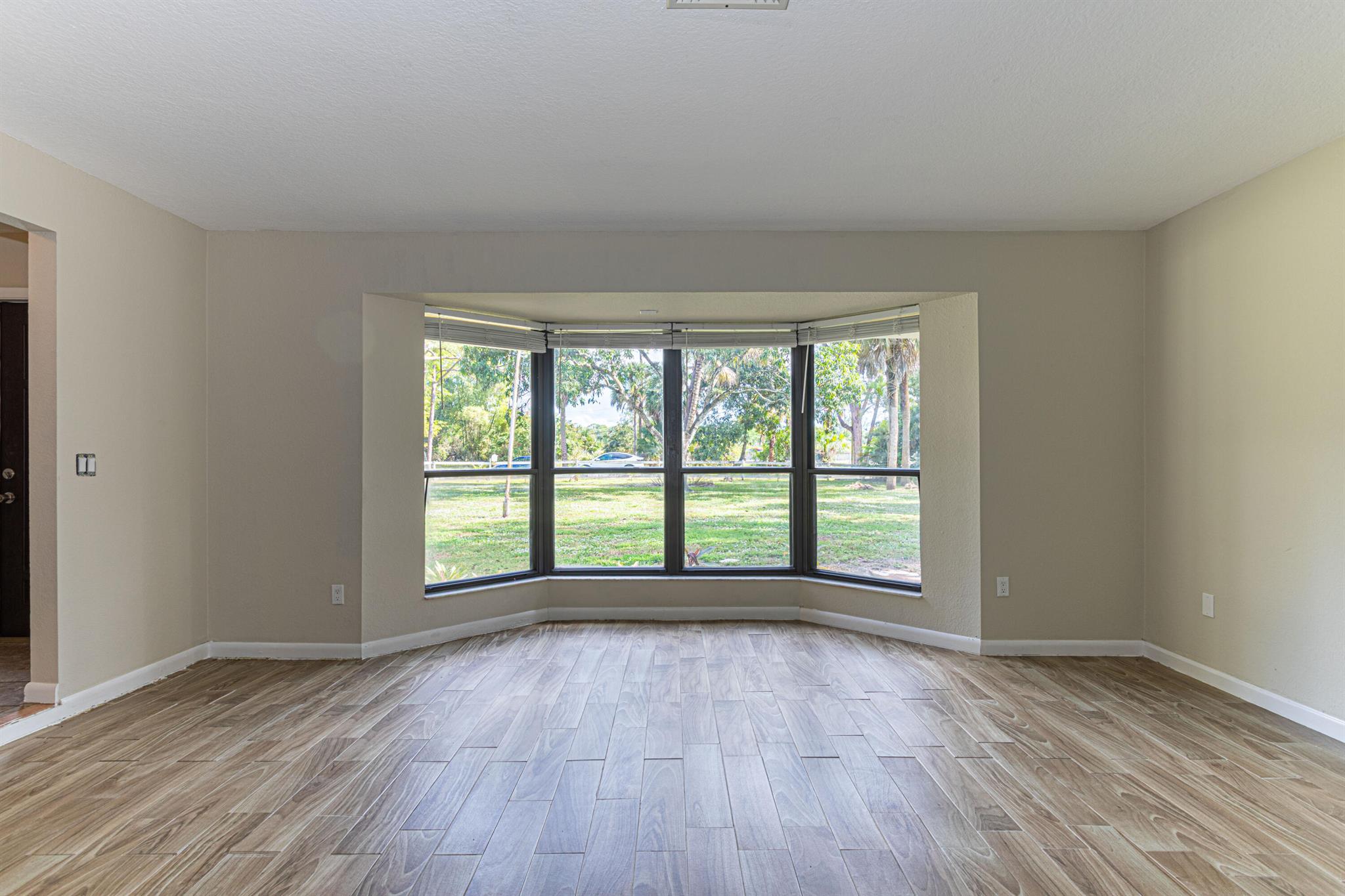 Palm Beach Farms Co 03 - Residential Lease