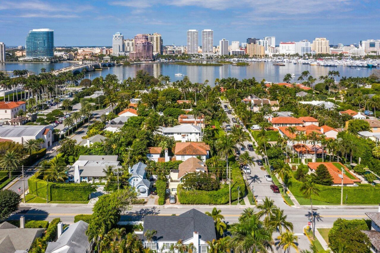 POINCIANA PARK 2ND ADD - Residential