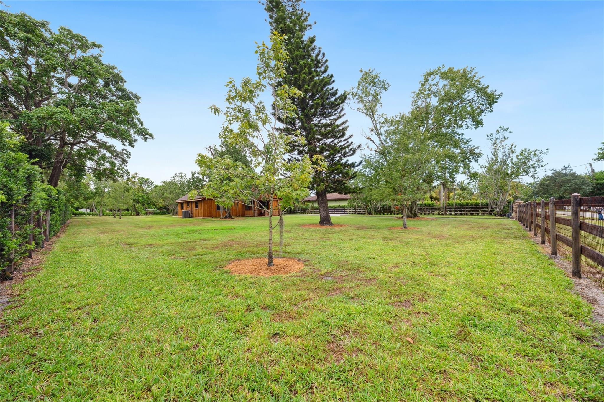 Florida Fruit Lands/Oakhill - Residential