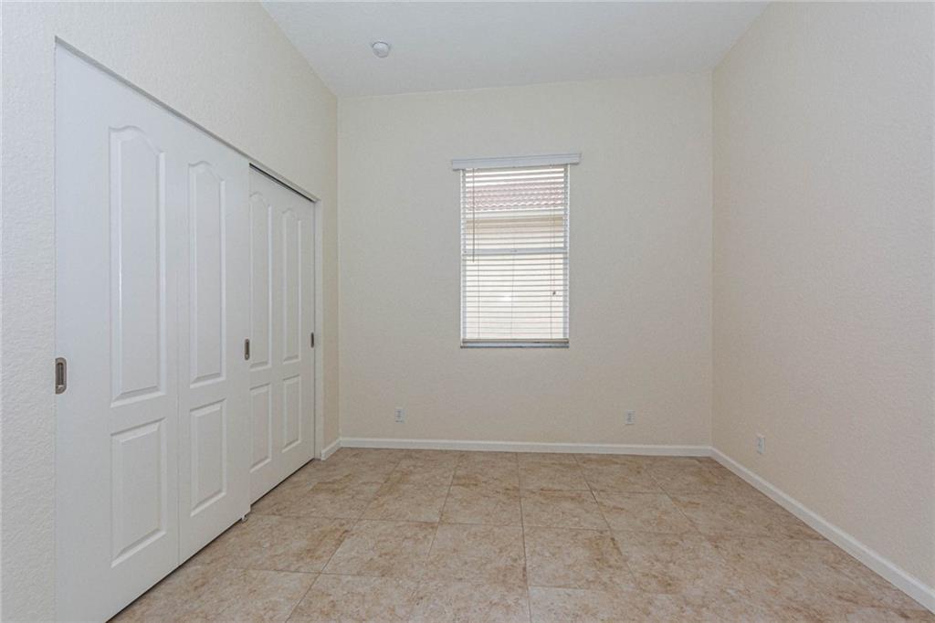 PORTOFINO SHORES PHASE TW - Residential Lease