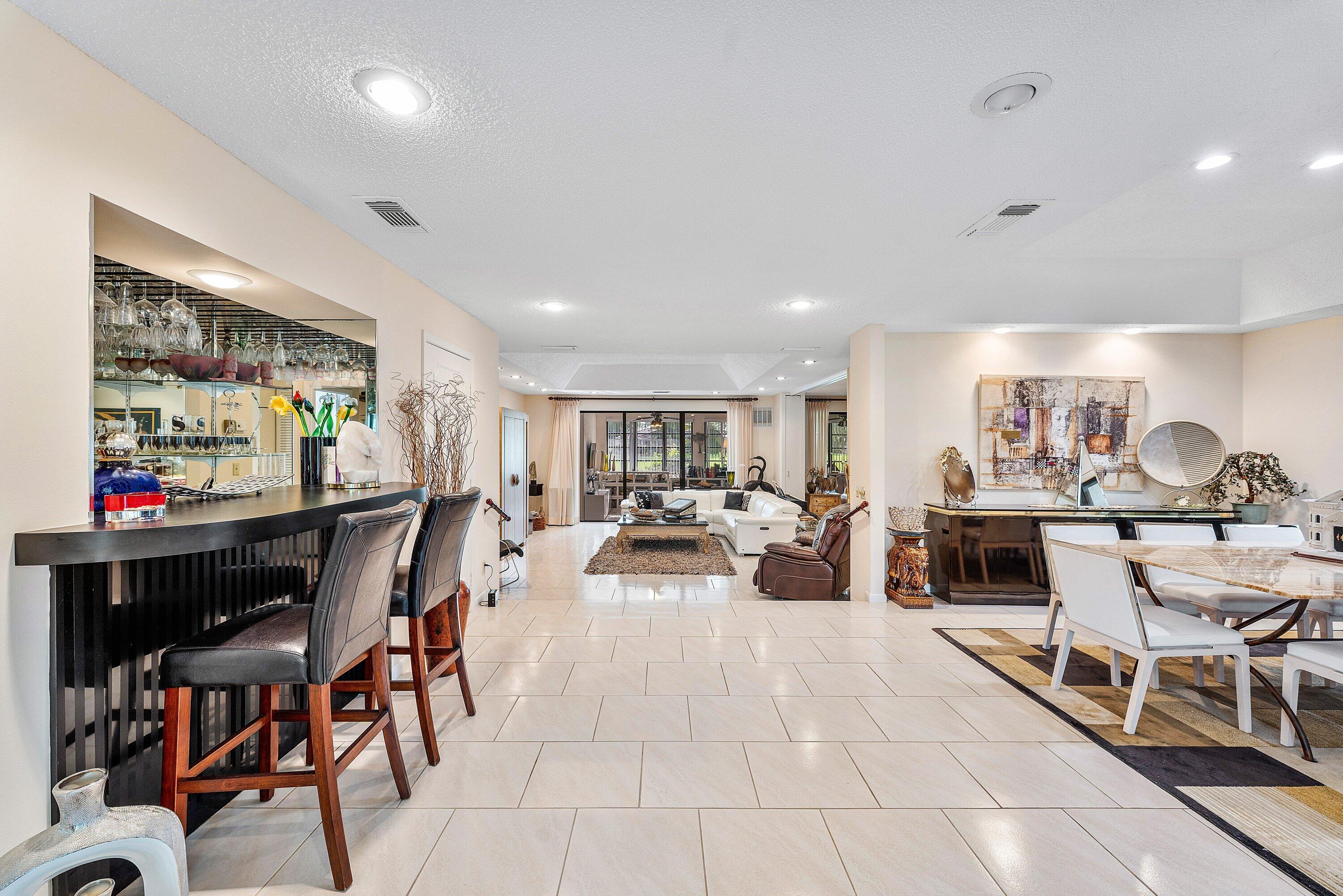 WOODS AT HUNTERS RUN CONDO - Residential