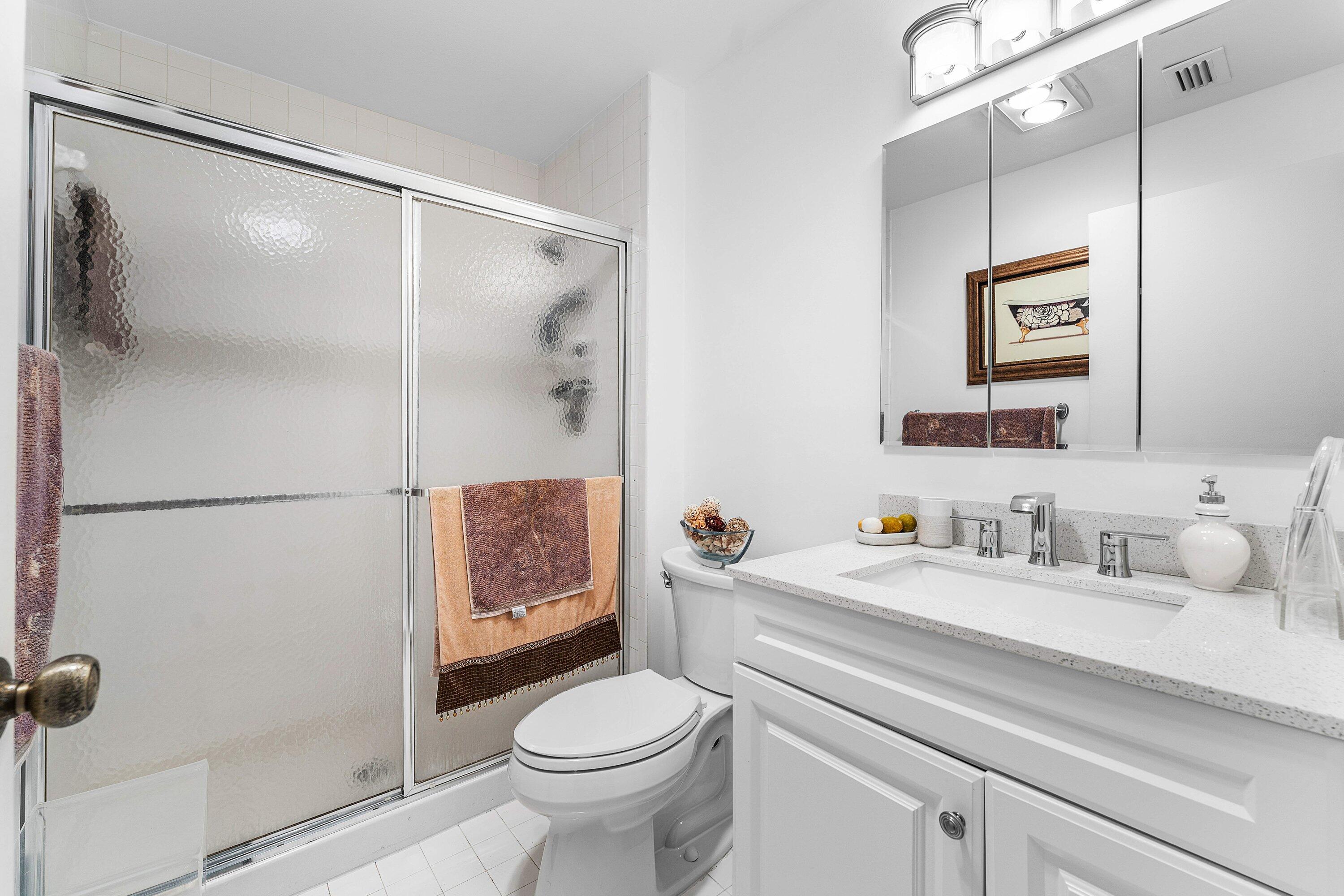 WOODS AT HUNTERS RUN CONDO - Residential
