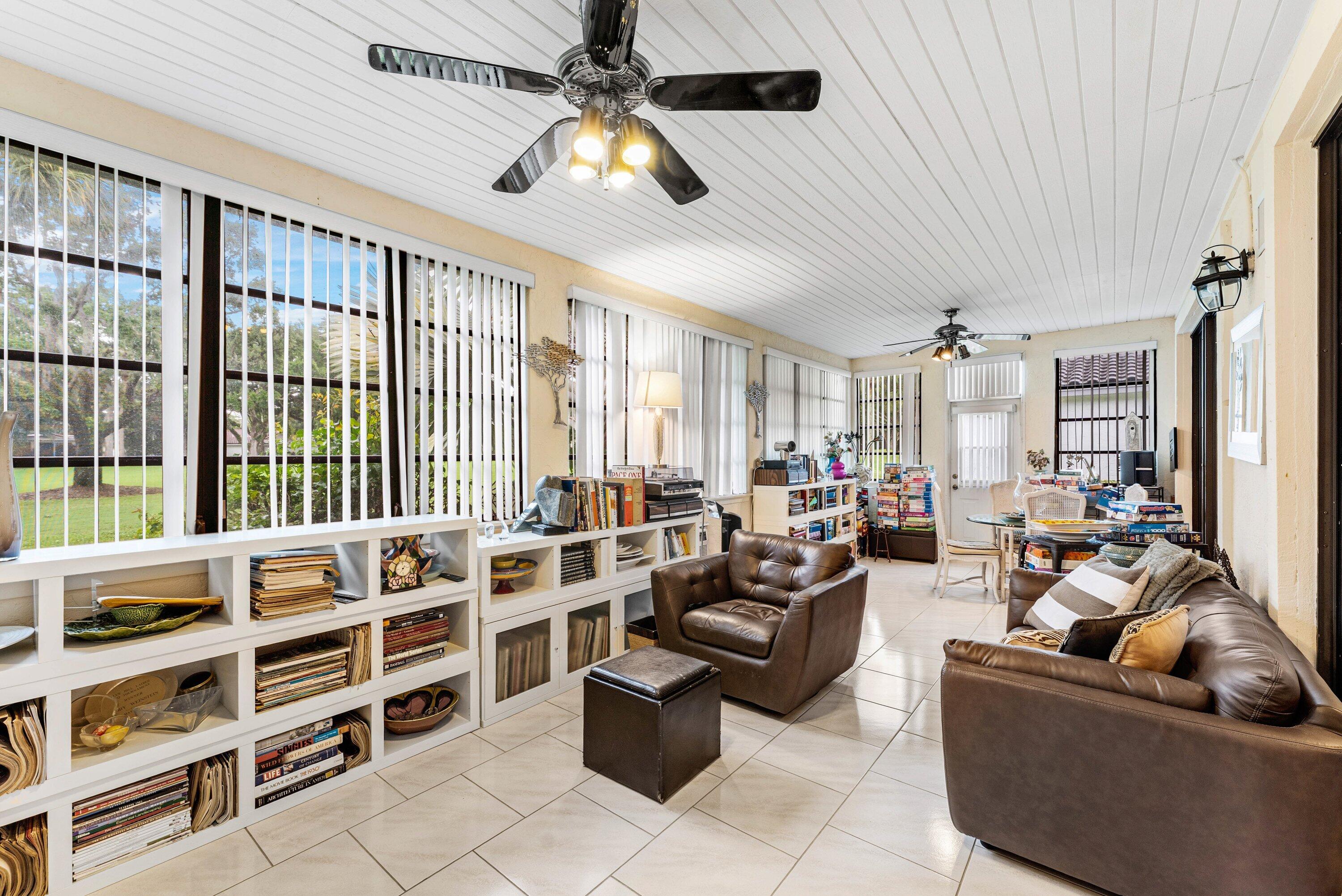WOODS AT HUNTERS RUN CONDO - Residential