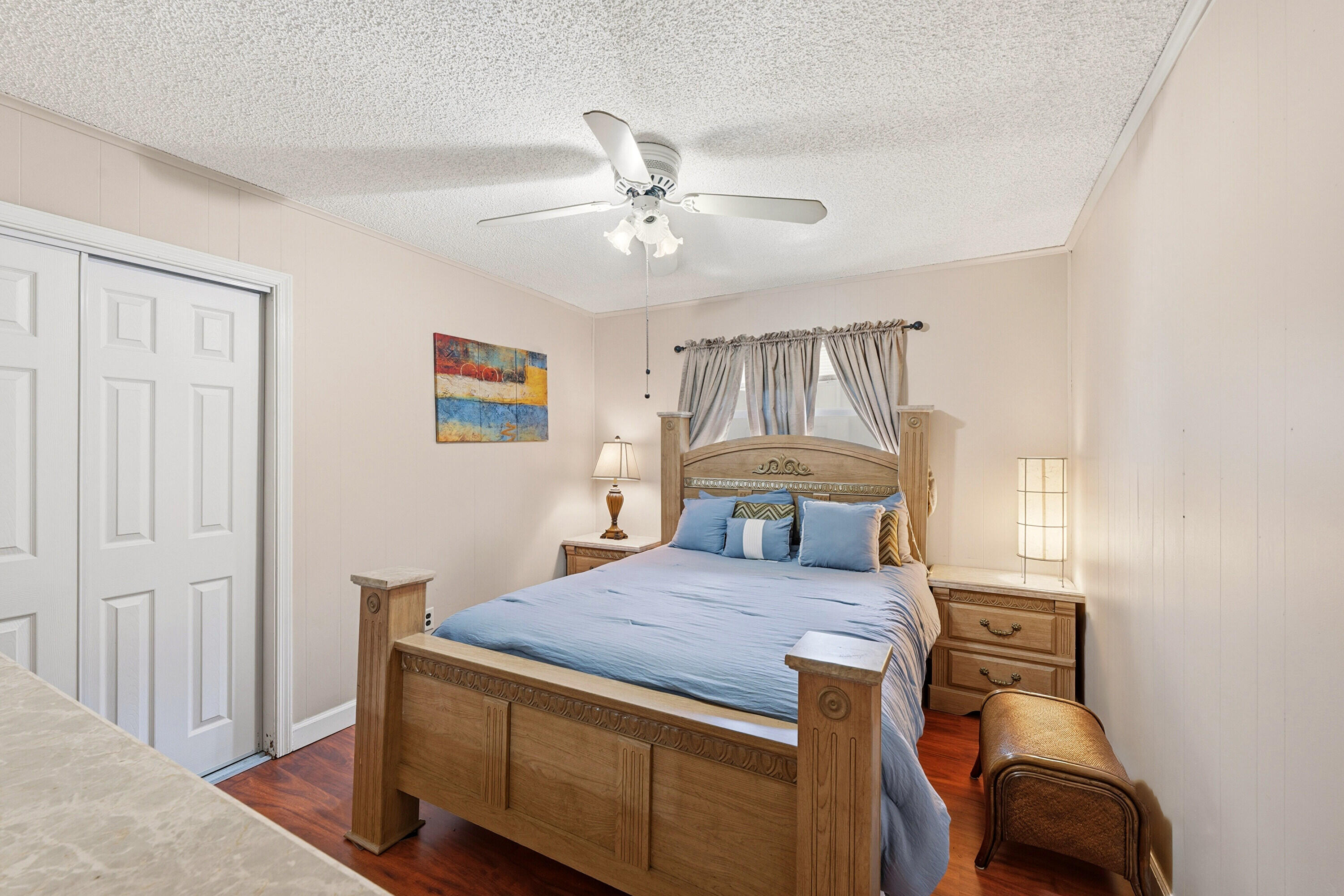 CORAL SPRINGS COUNTRY CLUB - Residential