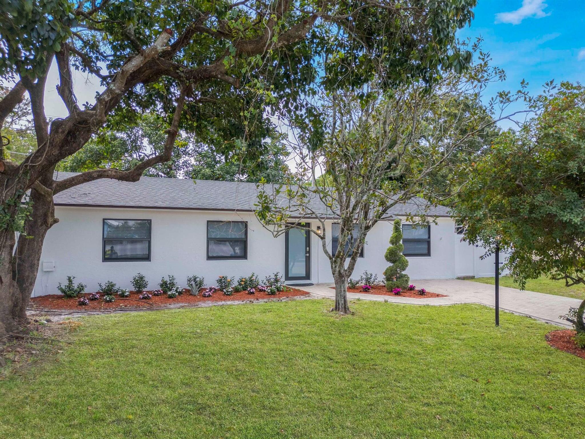 JUPITER RIVER ESTATES REP - Residential Lease