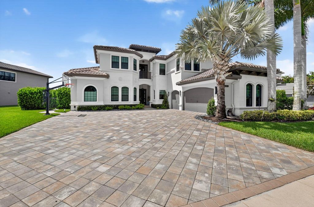 Photo of 16892 Strasbourg Lane, Delray Beach, FL 33446 (MLS # R11133641)