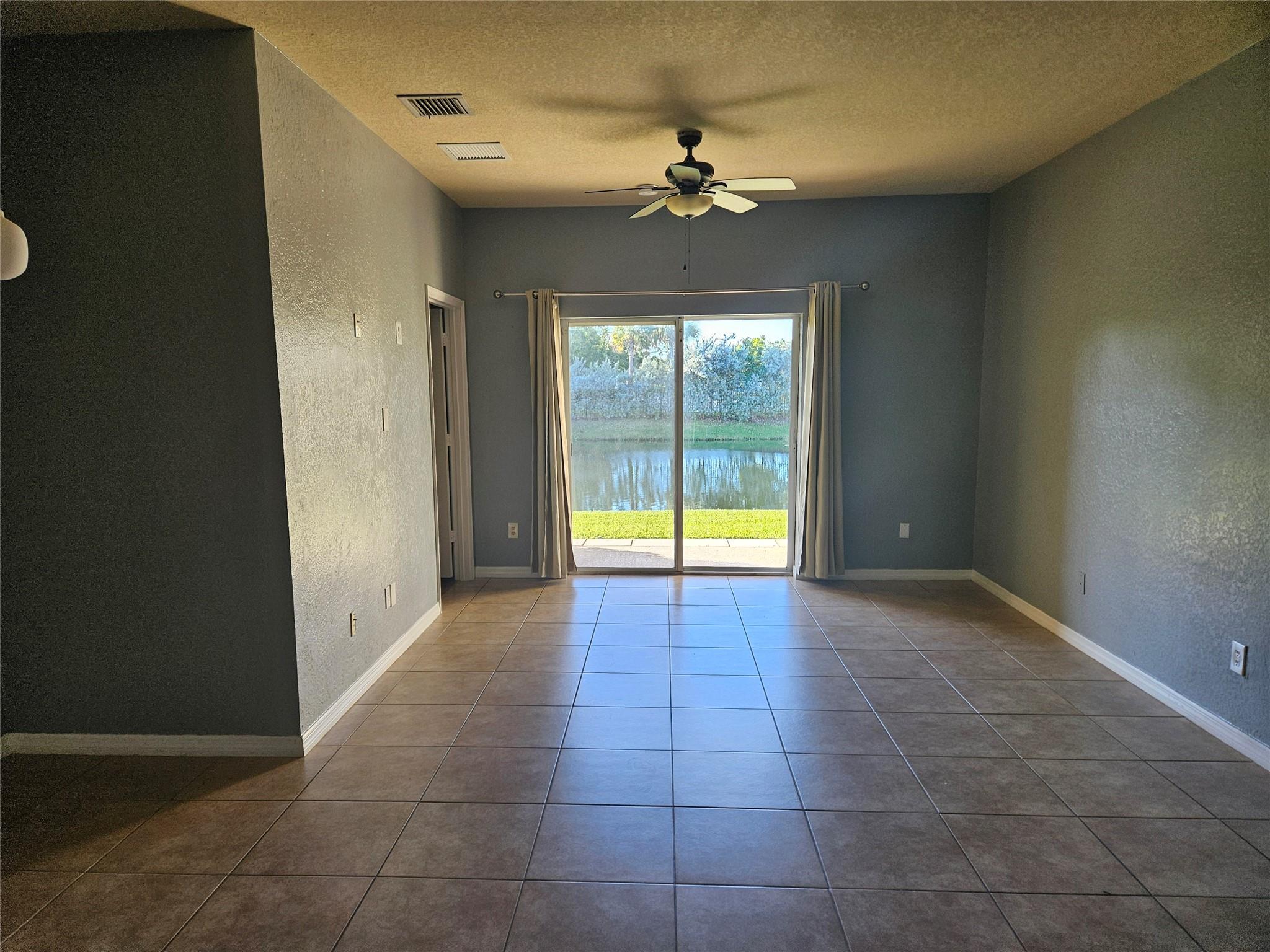 Hampton Hills Condo - Residential Lease