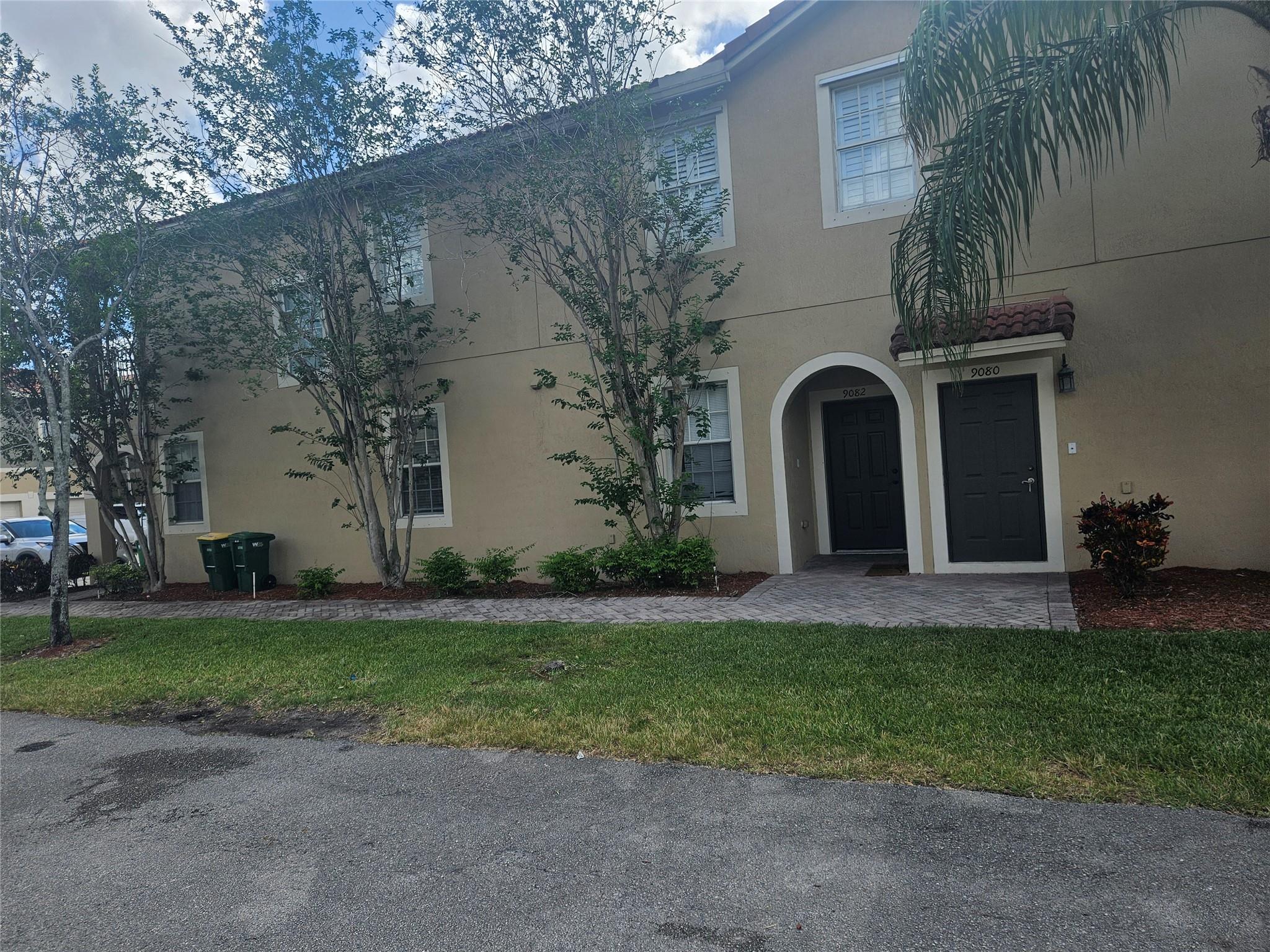 Hampton Hills Condo - Residential Lease