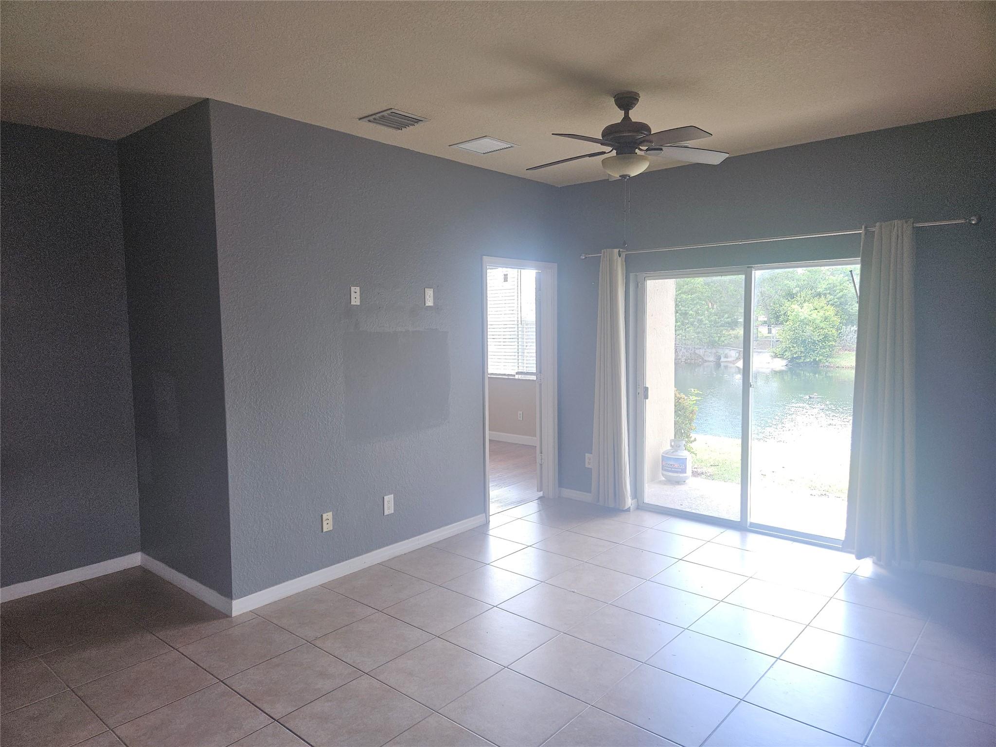 Hampton Hills Condo - Residential Lease