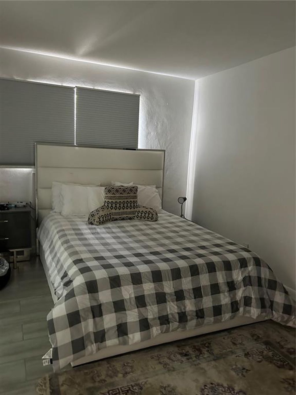 Photo of 510 NE 17th Avenue #206, Fort Lauderdale, FL 33301 (MLS # B26005531)