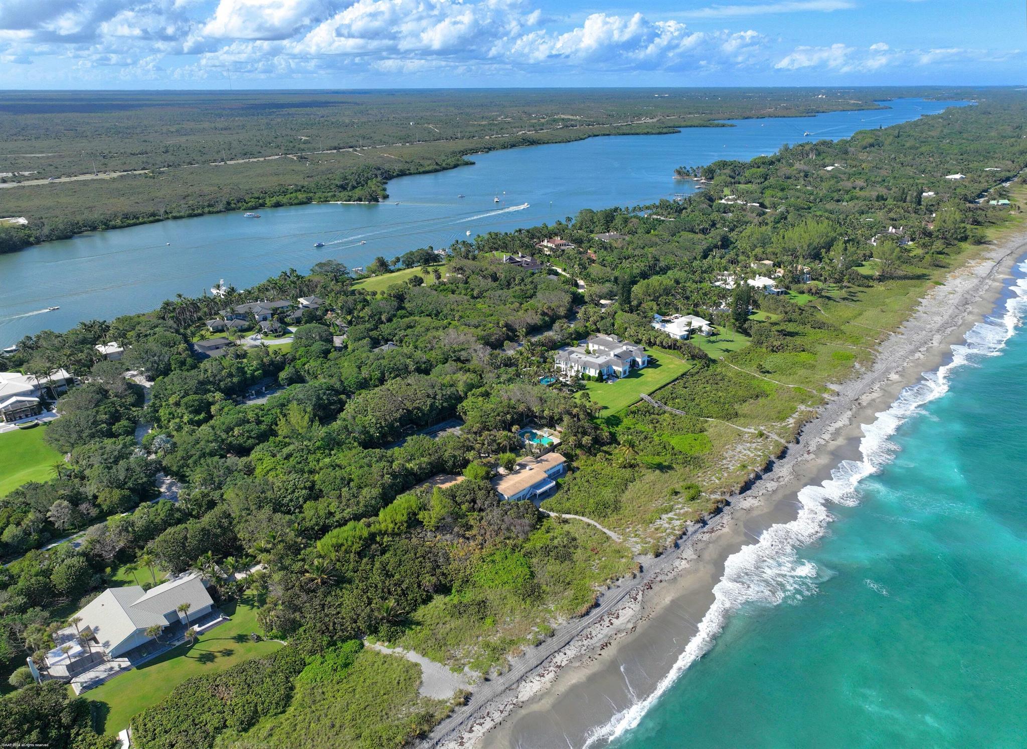 JUPITER ISLAND - Residential