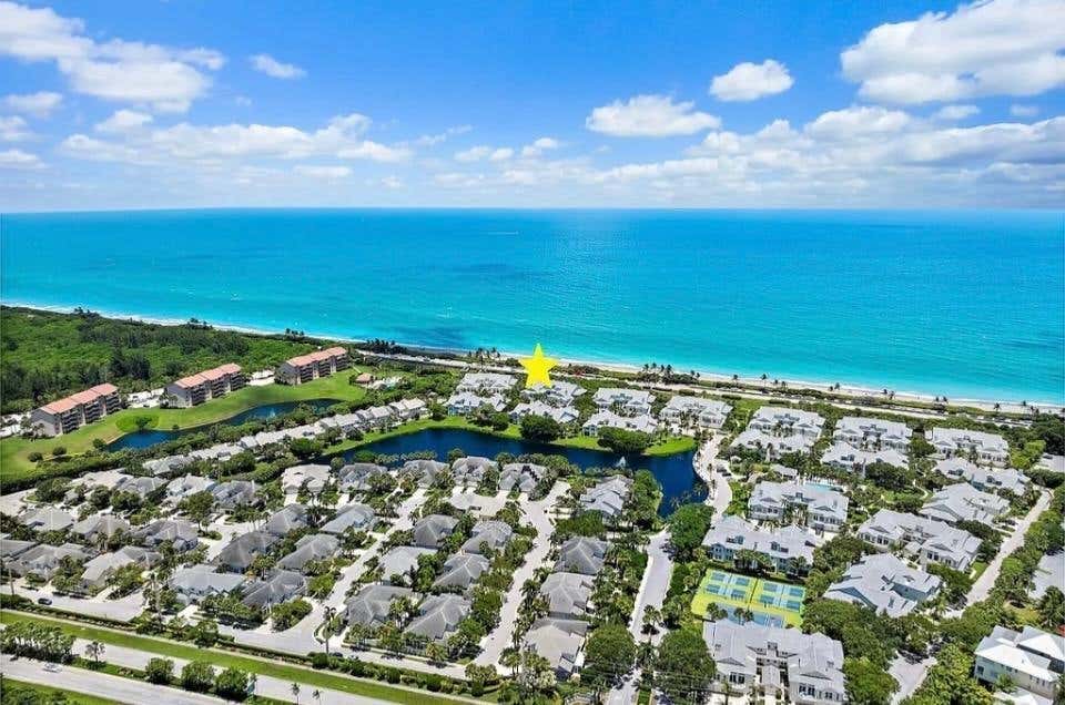 Photo of 602 Mainsail Circle, Jupiter, FL 33477 (MLS # R11148904)