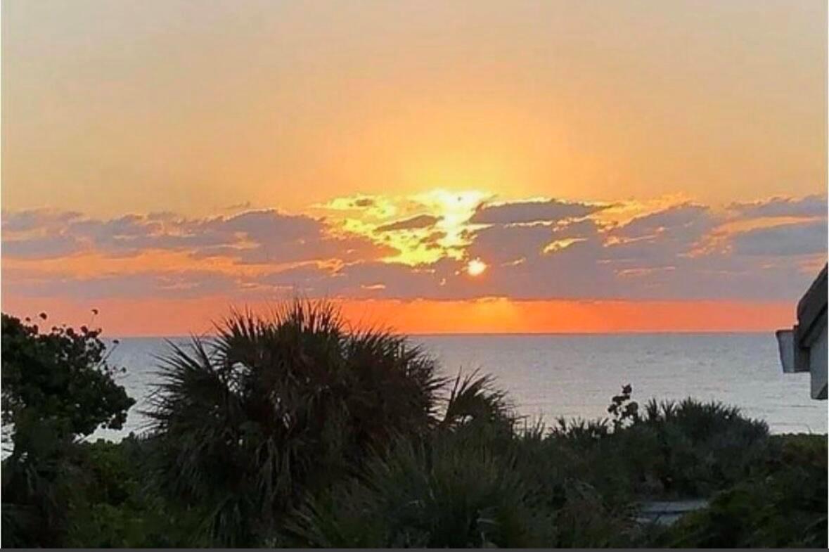 SEA COLONY CONDO - Residential Lease