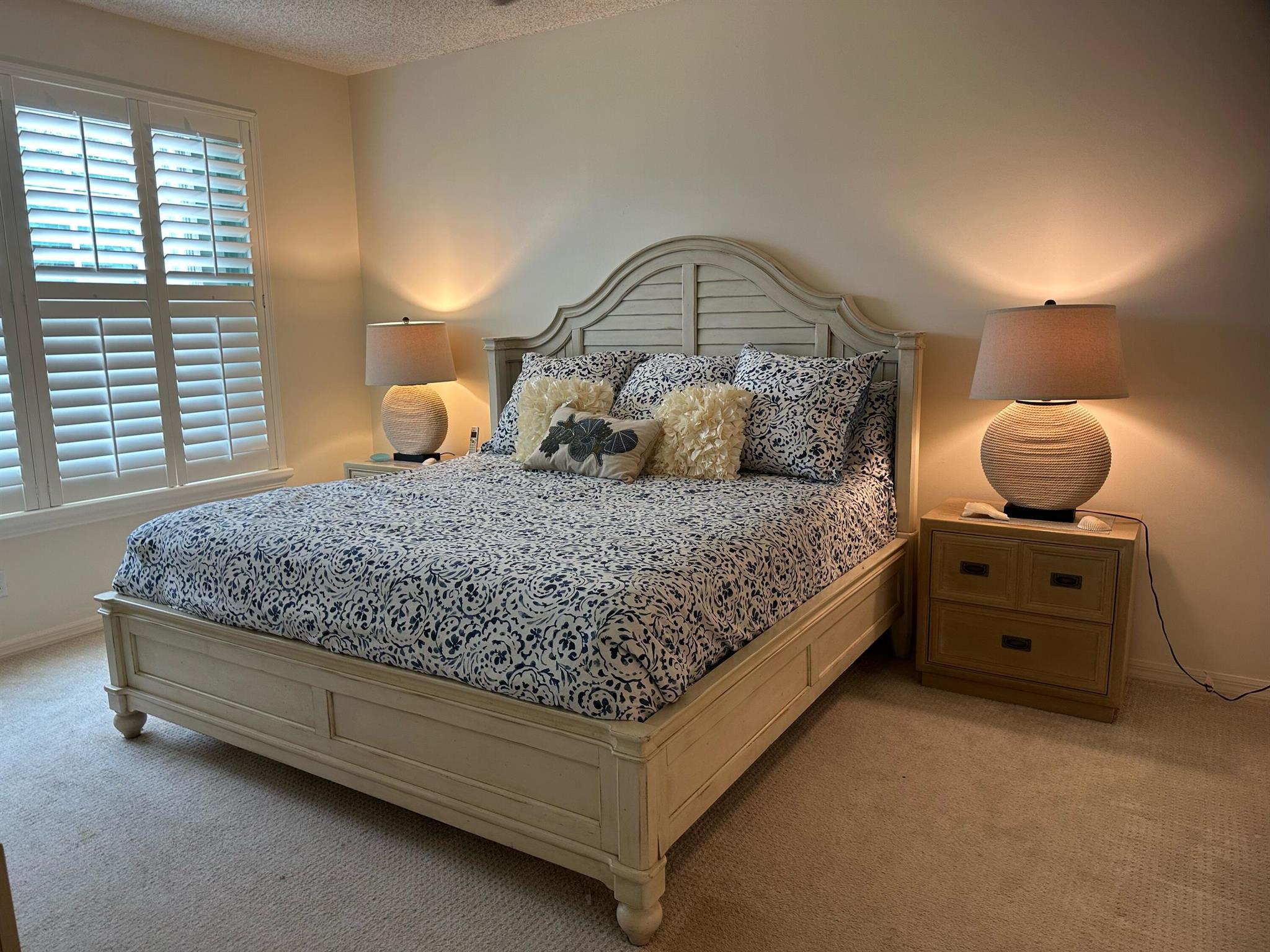 SEA COLONY CONDO - Residential Lease