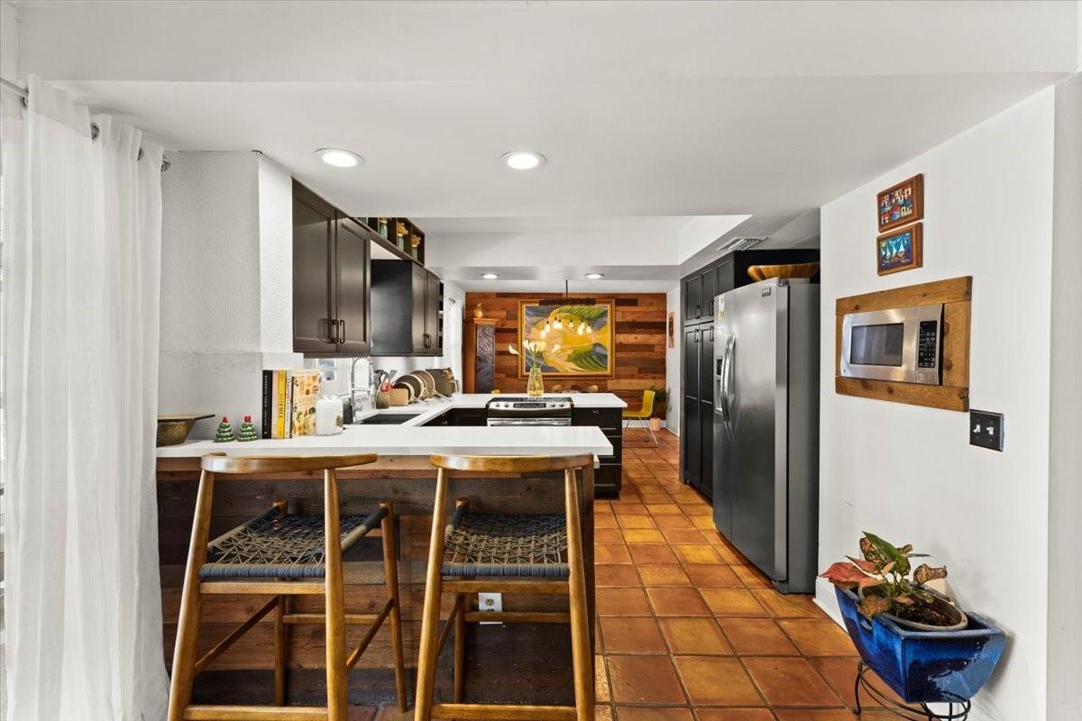 PALM BEACH NATL GOLF AND - Residential