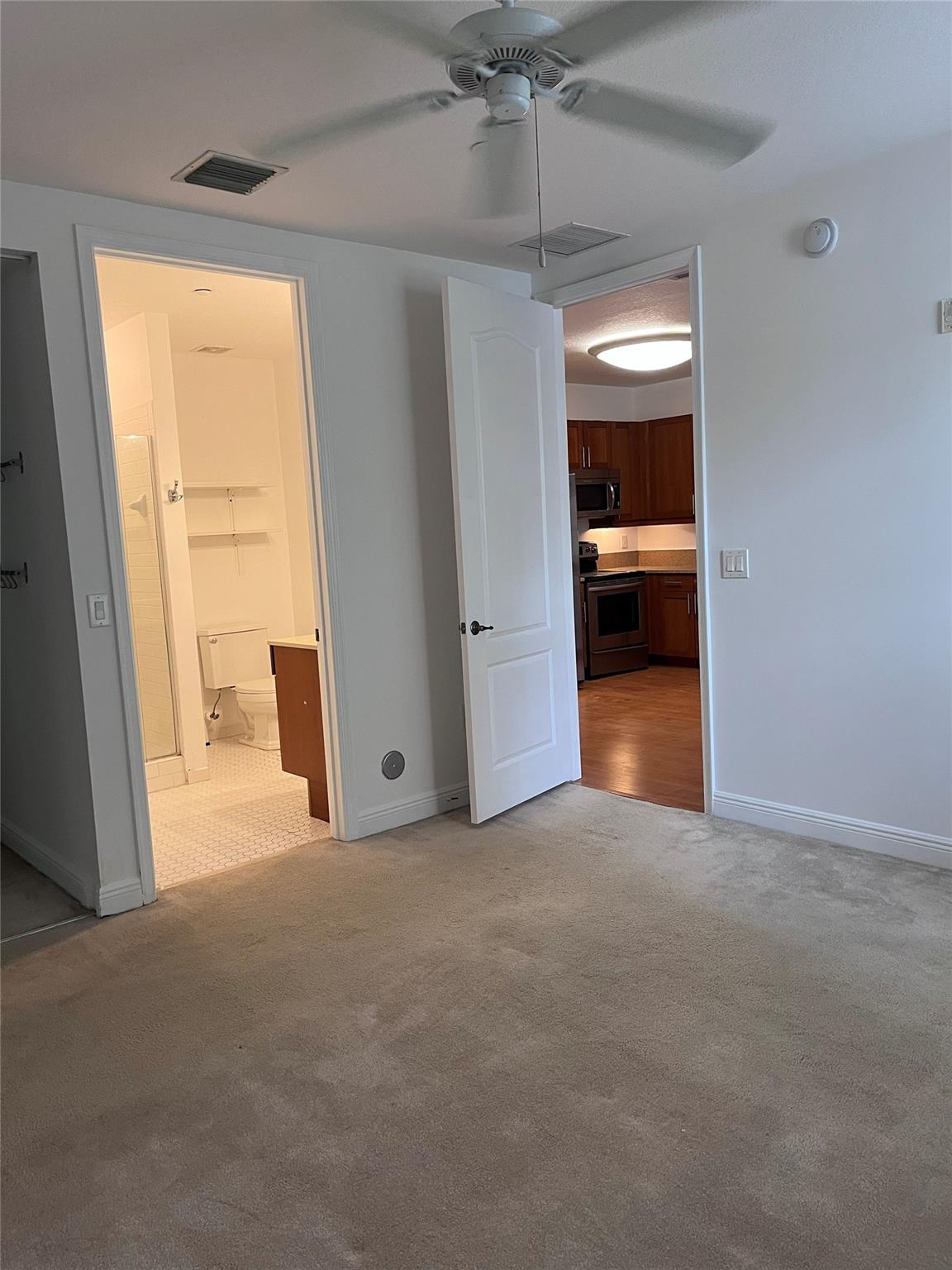 The Village at Sailboat Bend - Residential Lease