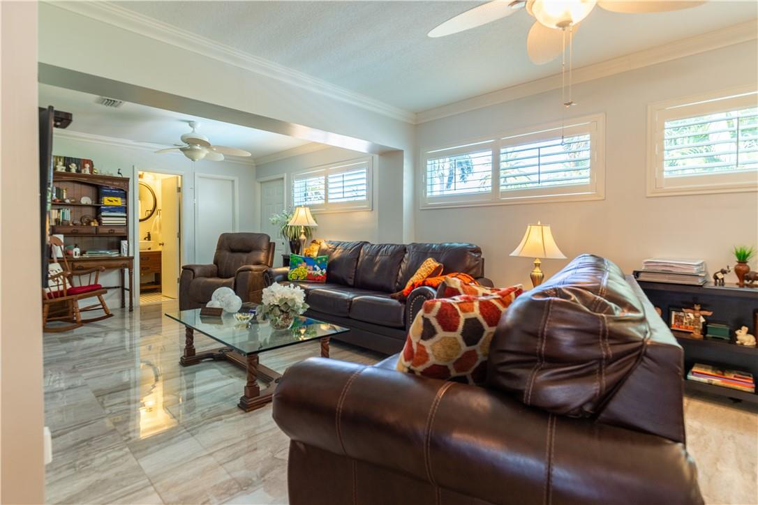 Mary-Knoll 39-48 B - Residential