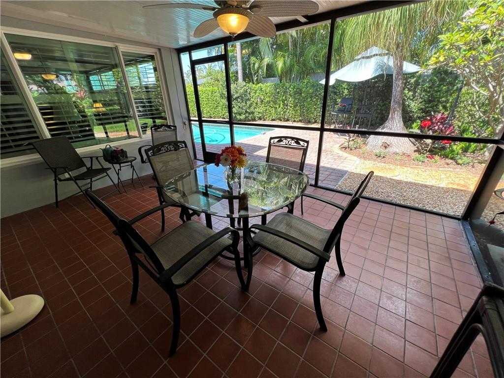 Mary-Knoll 39-48 B - Residential