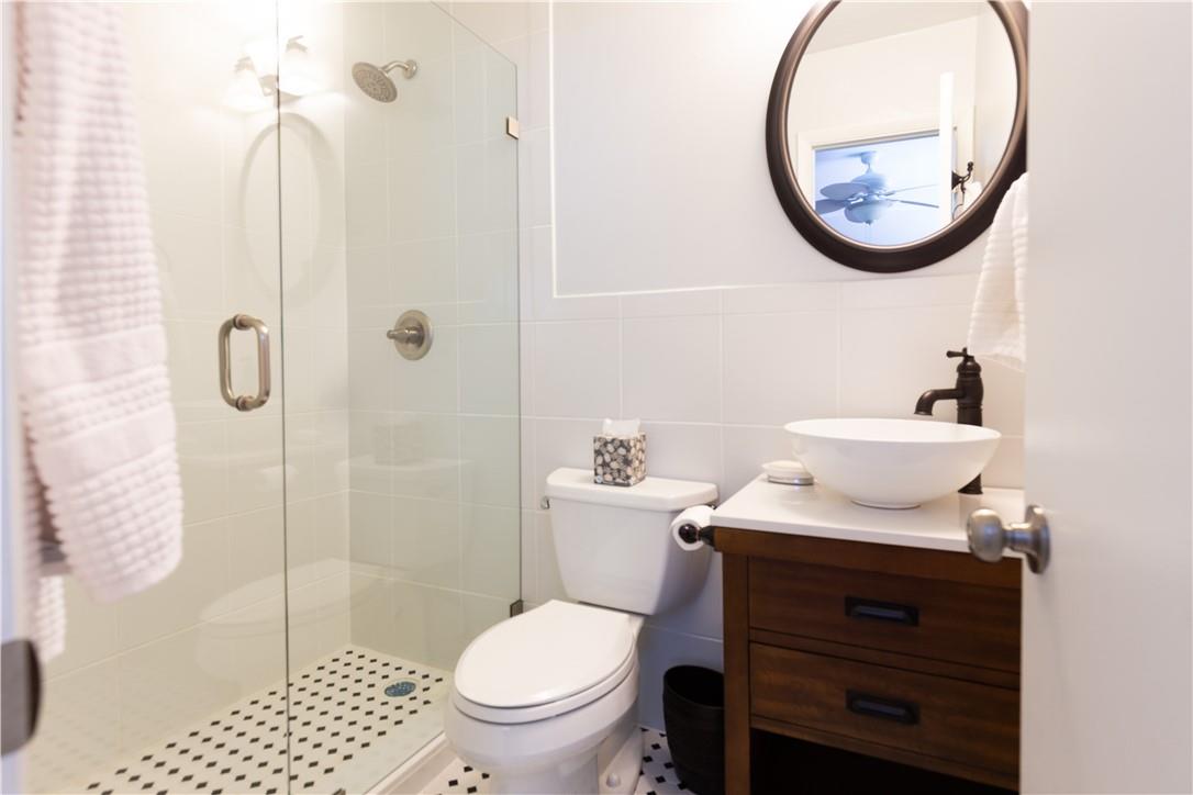 Mary-Knoll 39-48 B - Residential
