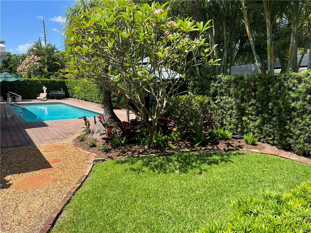 Mary-Knoll 39-48 B - Residential