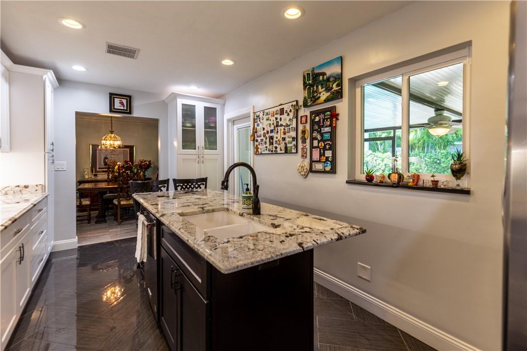 Mary-Knoll 39-48 B - Residential