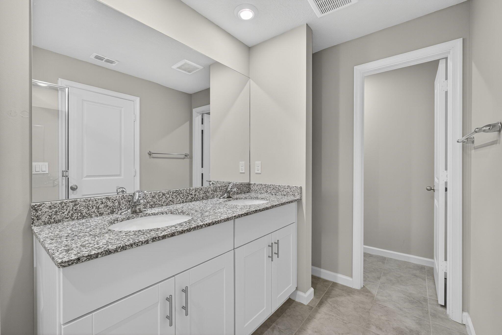 ENCLAVE AT MANGONIA PARK - Residential