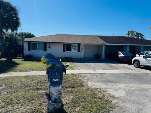 4732 Chariot Circle Greenacres FL 33463