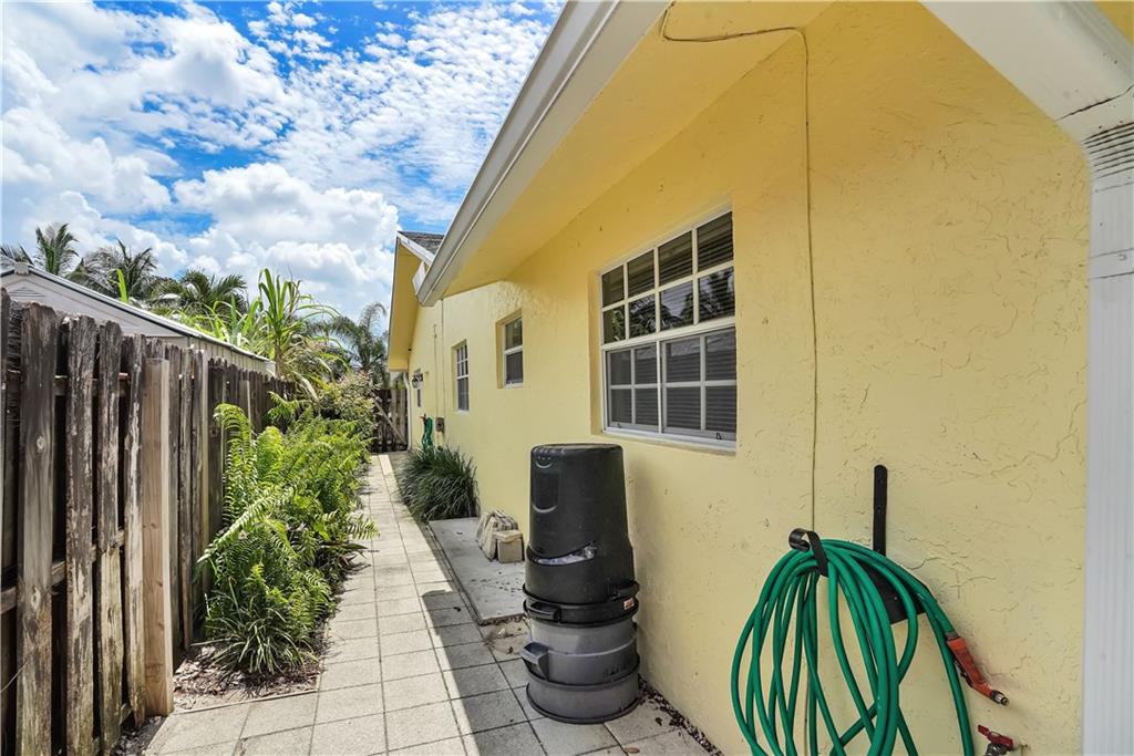 West Deerfield Beach 42-4 - Residential