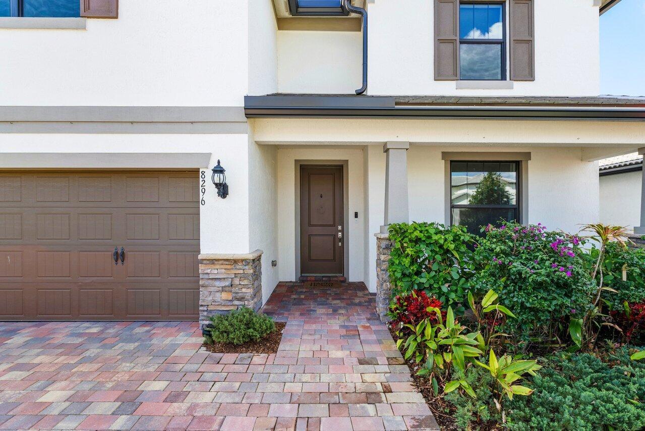 8296 Vaulting Drive