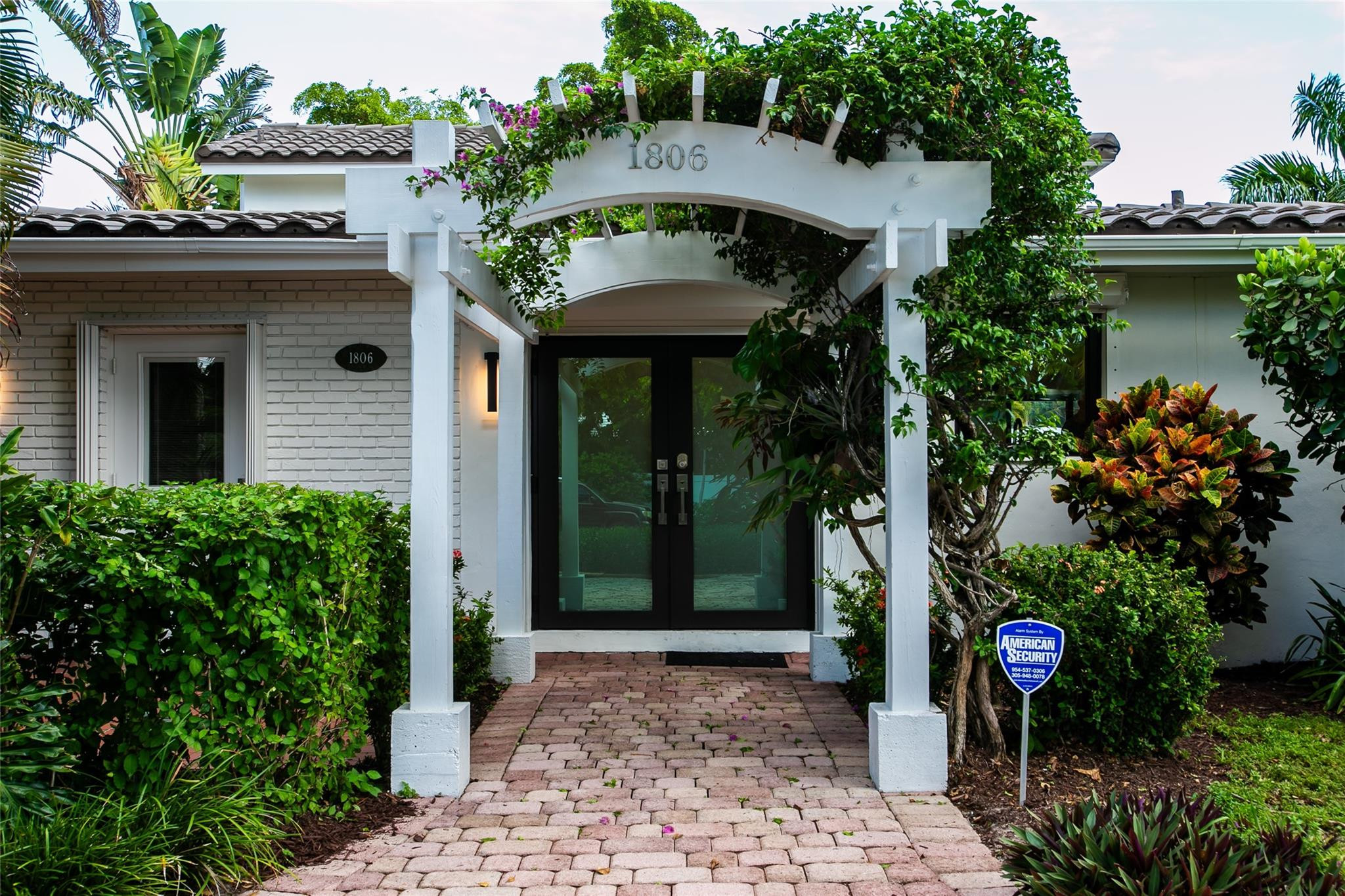 1806 NE 22nd Terrace