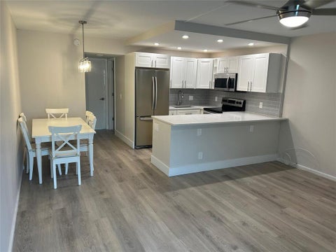 Tiny photo for 423 MARKHAM T #423, Deerfield Beach, FL 33442 (MLS # B26070348)