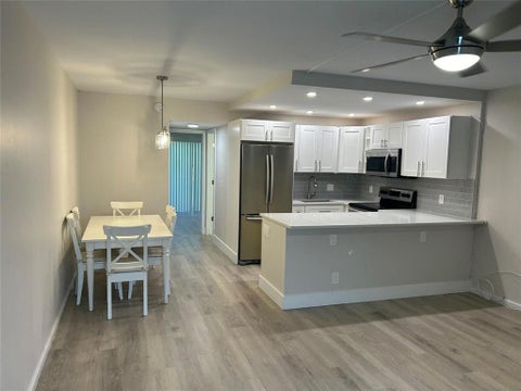 Tiny photo for 423 MARKHAM T #423, Deerfield Beach, FL 33442 (MLS # B26070348)
