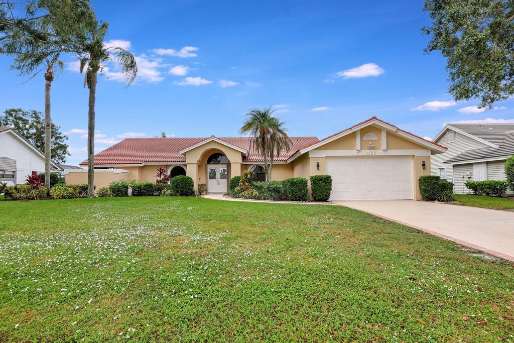 Photo of 1185 SW Bent Pine Cove, Port Saint Lucie, FL 34986 (MLS # R11088334)