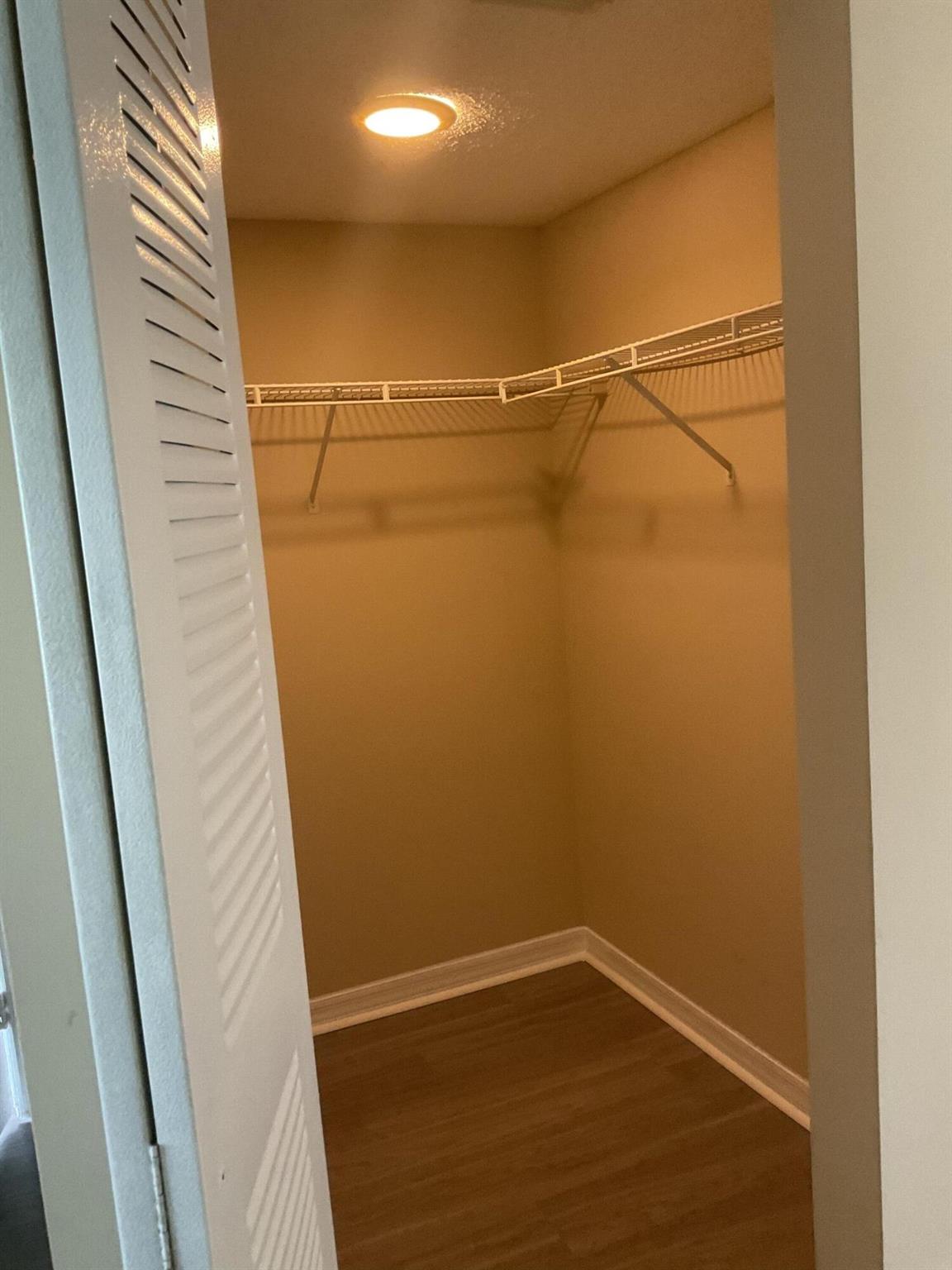 GRAND ISLES CONDO - Residential Lease