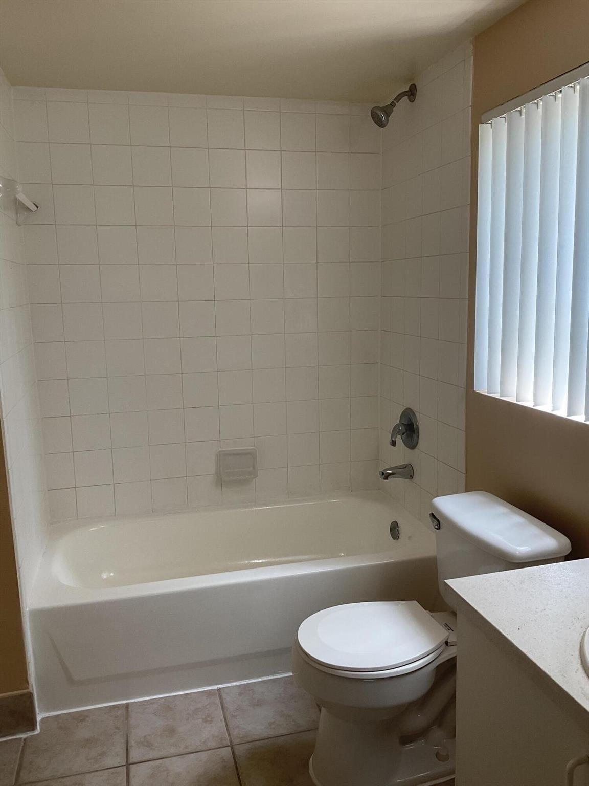 GRAND ISLES CONDO - Residential Lease