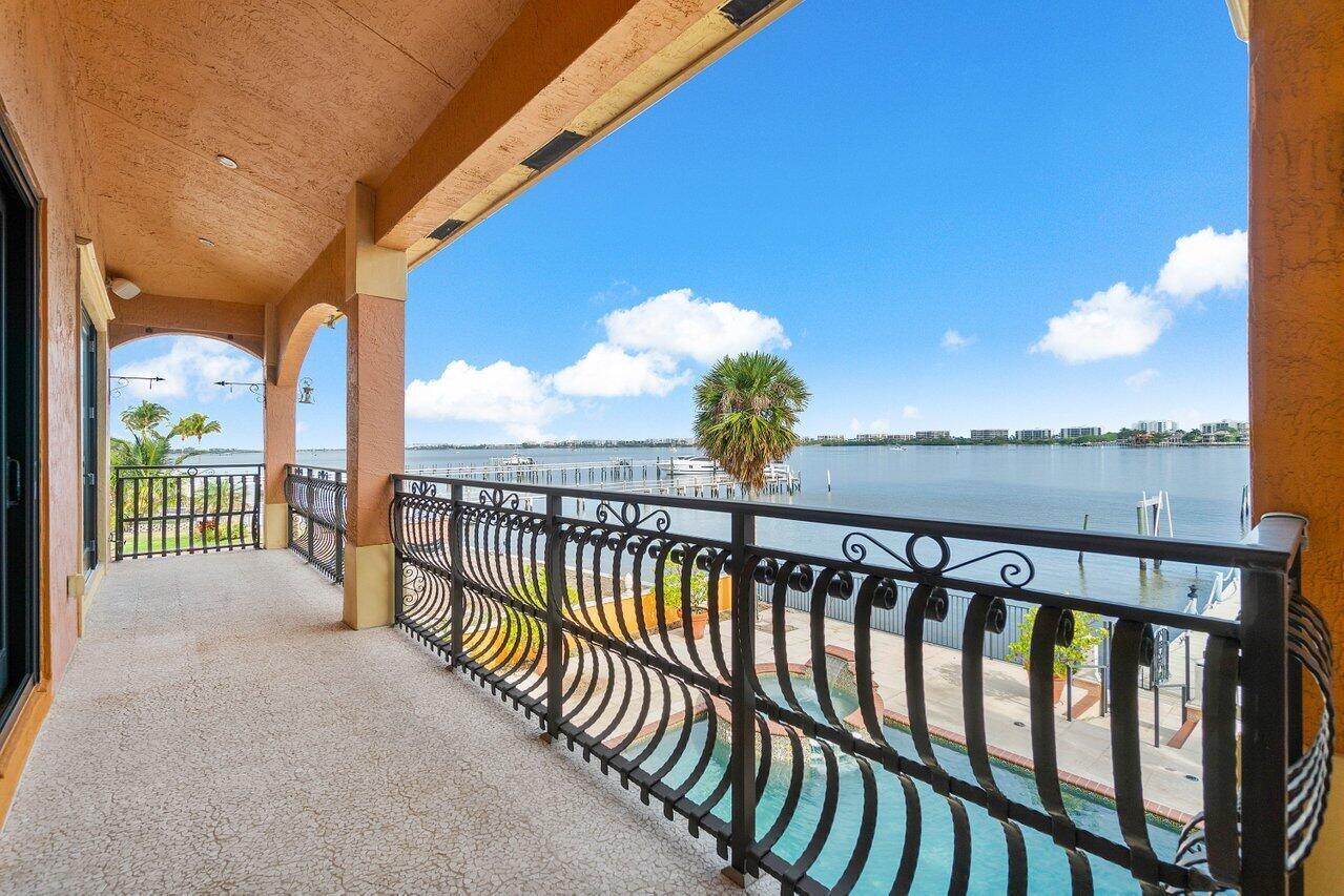 SOUTH PALM PARK - Residential