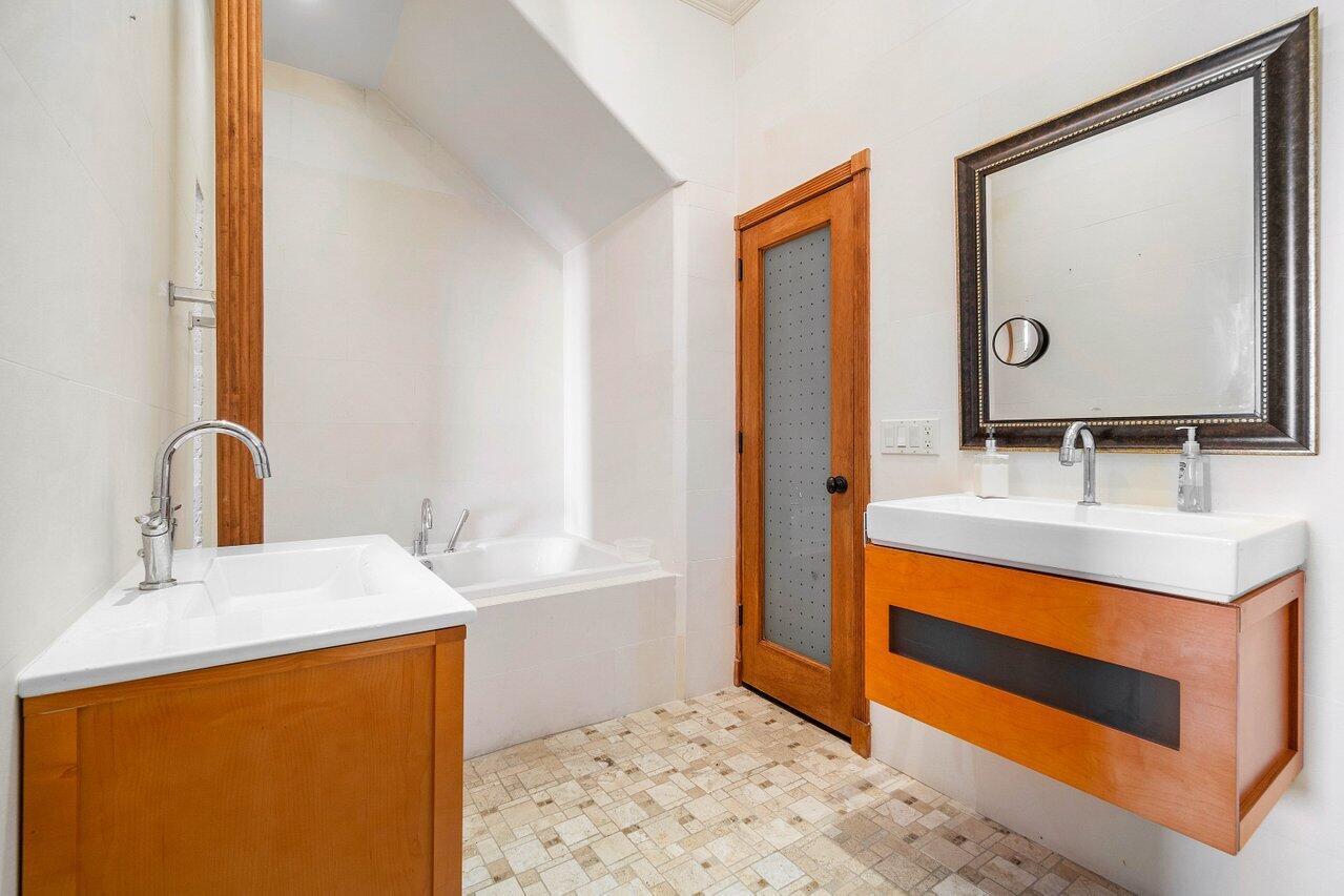 SOUTH PALM PARK - Residential