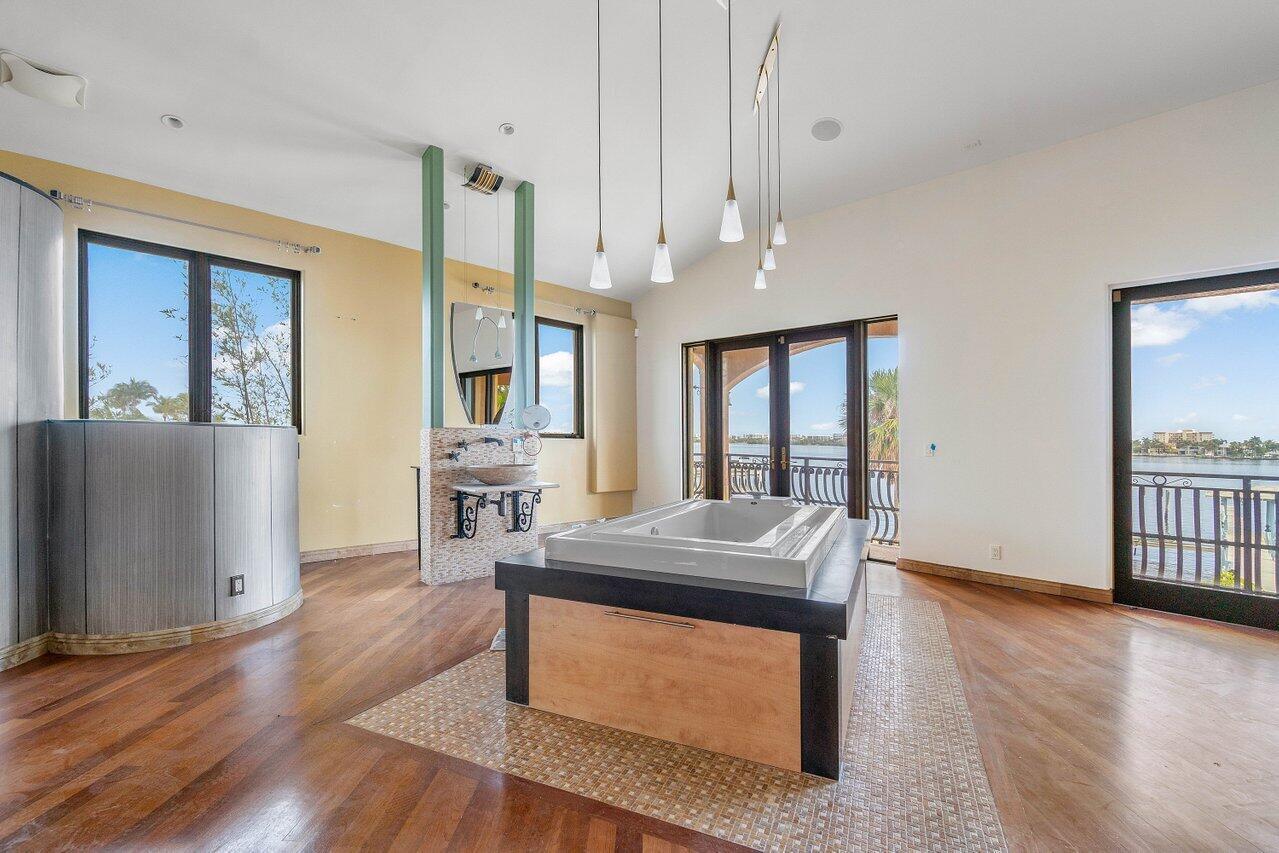 SOUTH PALM PARK - Residential