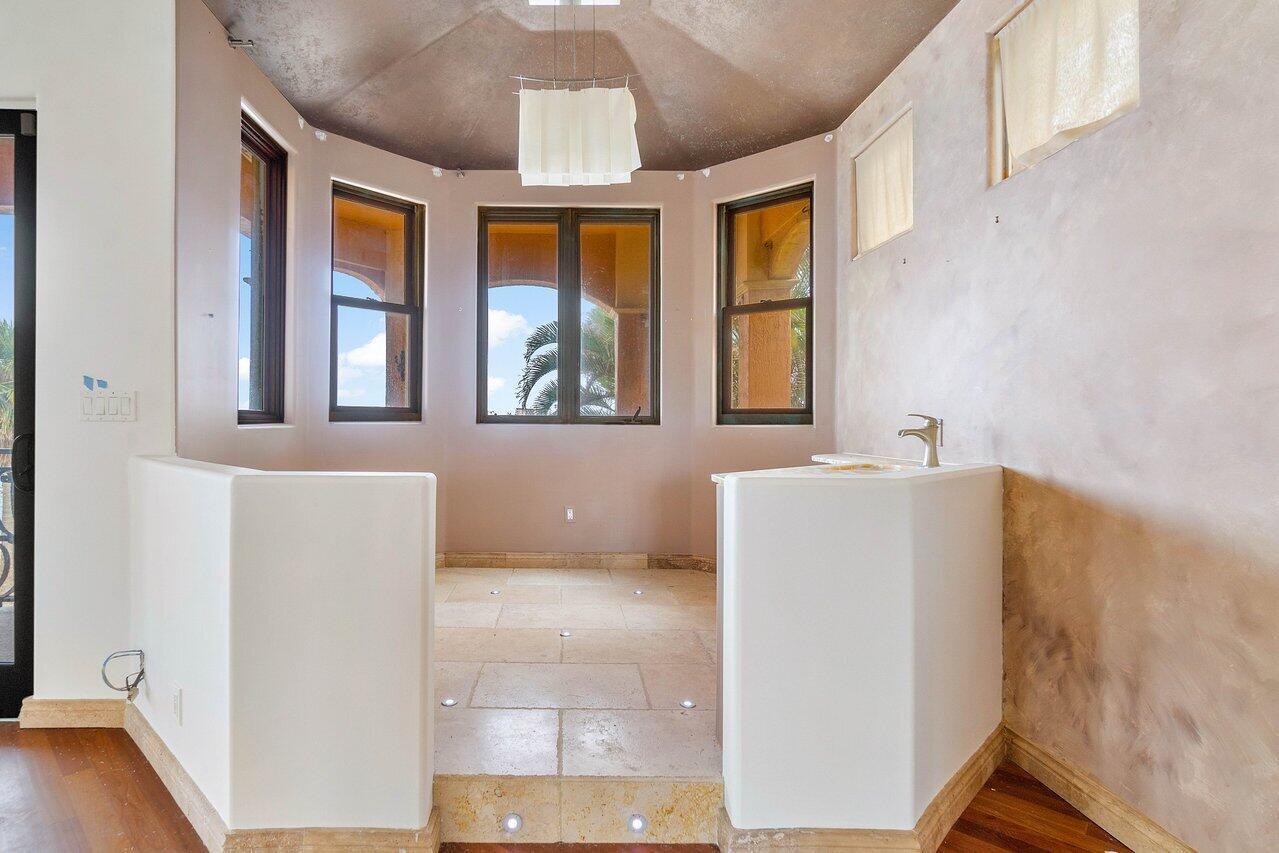 SOUTH PALM PARK - Residential