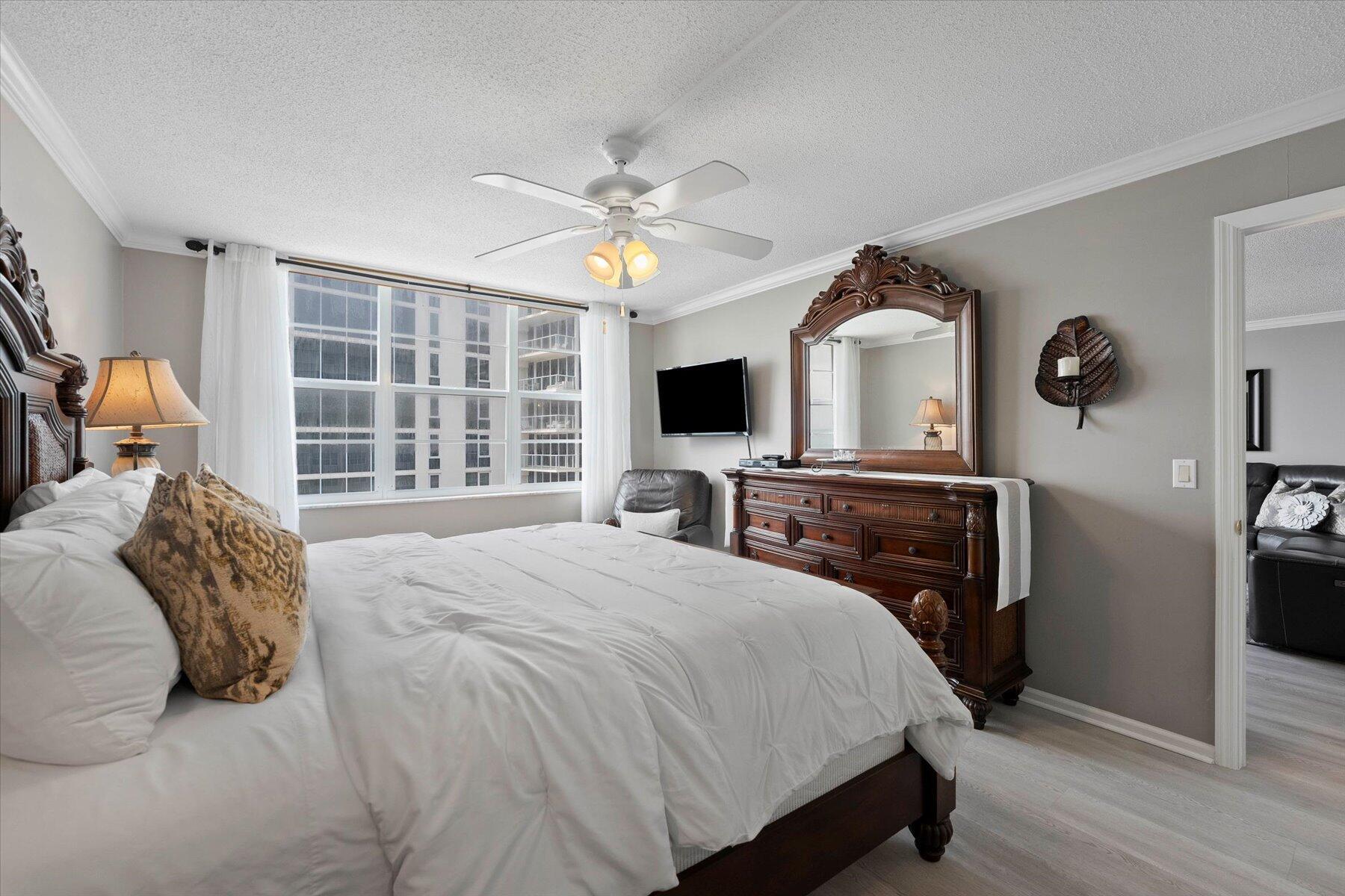 TUSCANY OF PALM BEACH - Residential Lease