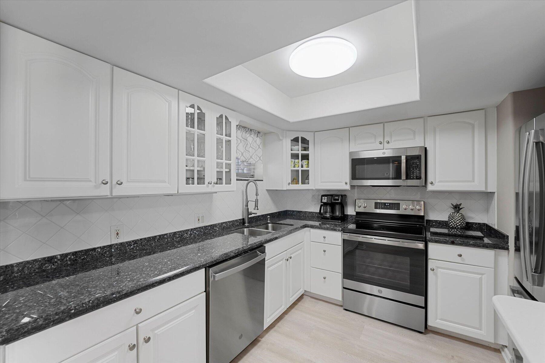 TUSCANY OF PALM BEACH - Residential Lease